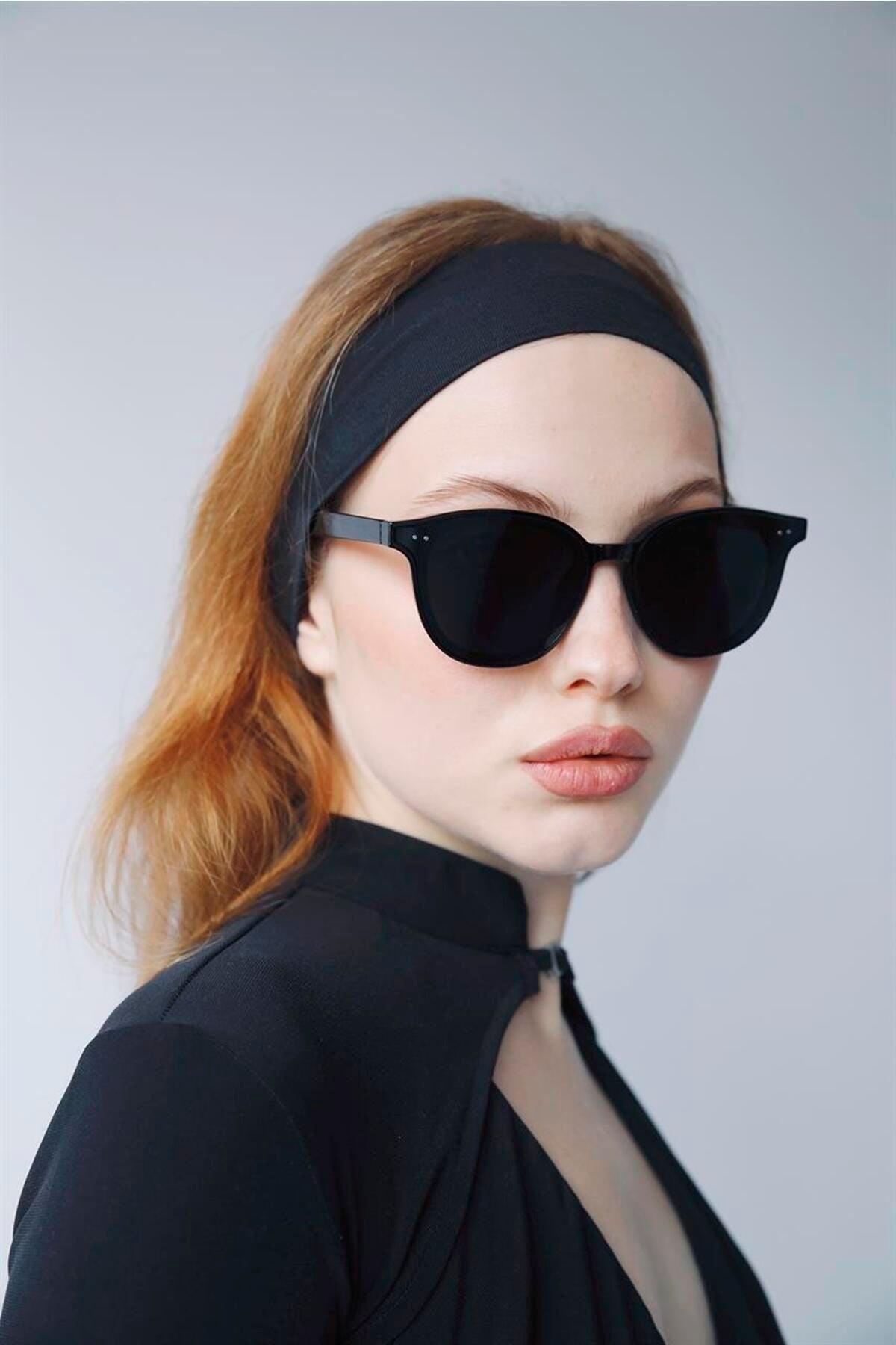 Simple Black Sunglasses - Swordslife