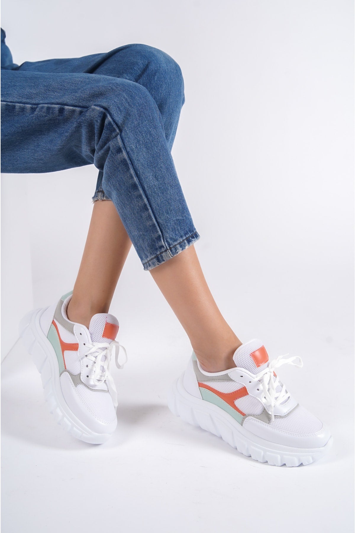 Women's Lace-Up Mesh Casual Sneaker Sneakers Rm0474