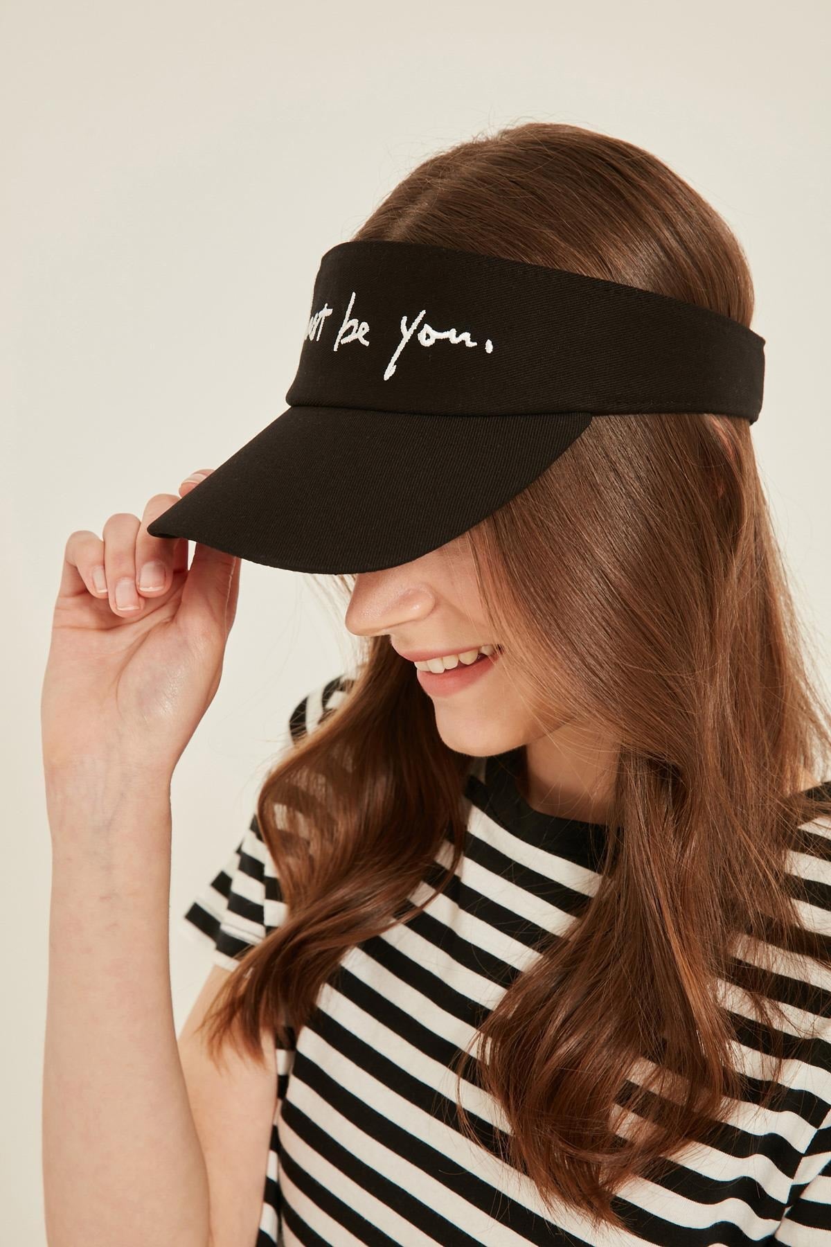 14041 Uv Protected Embroidered Black Tennis Hat