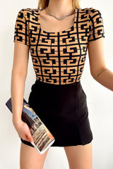 Women's Short Sleeve Square Collar Camel Labyrinth Pattern Blouse - Swordslife