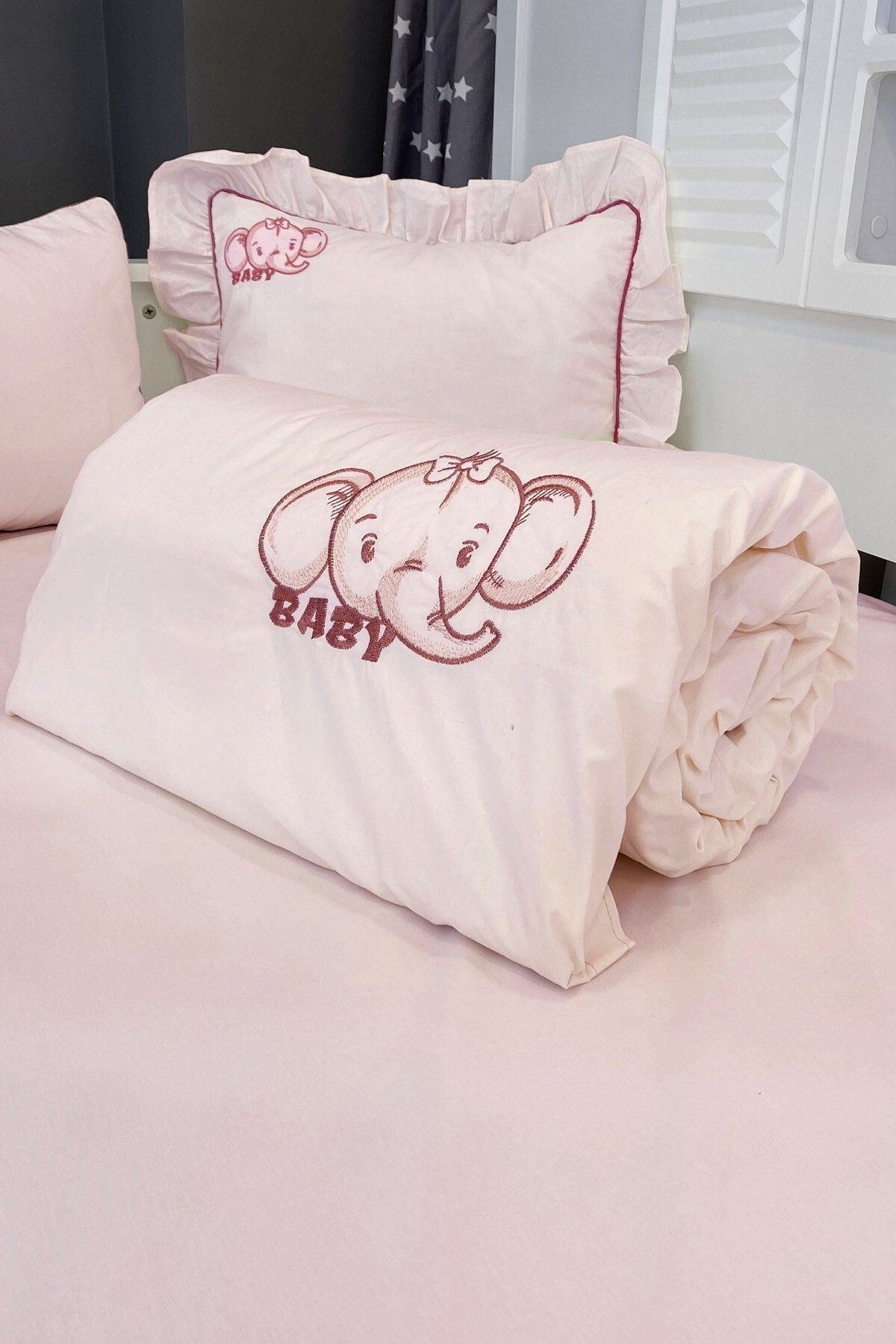 Special Design Elephant Embroidered Baby Duvet Cover Set 11680