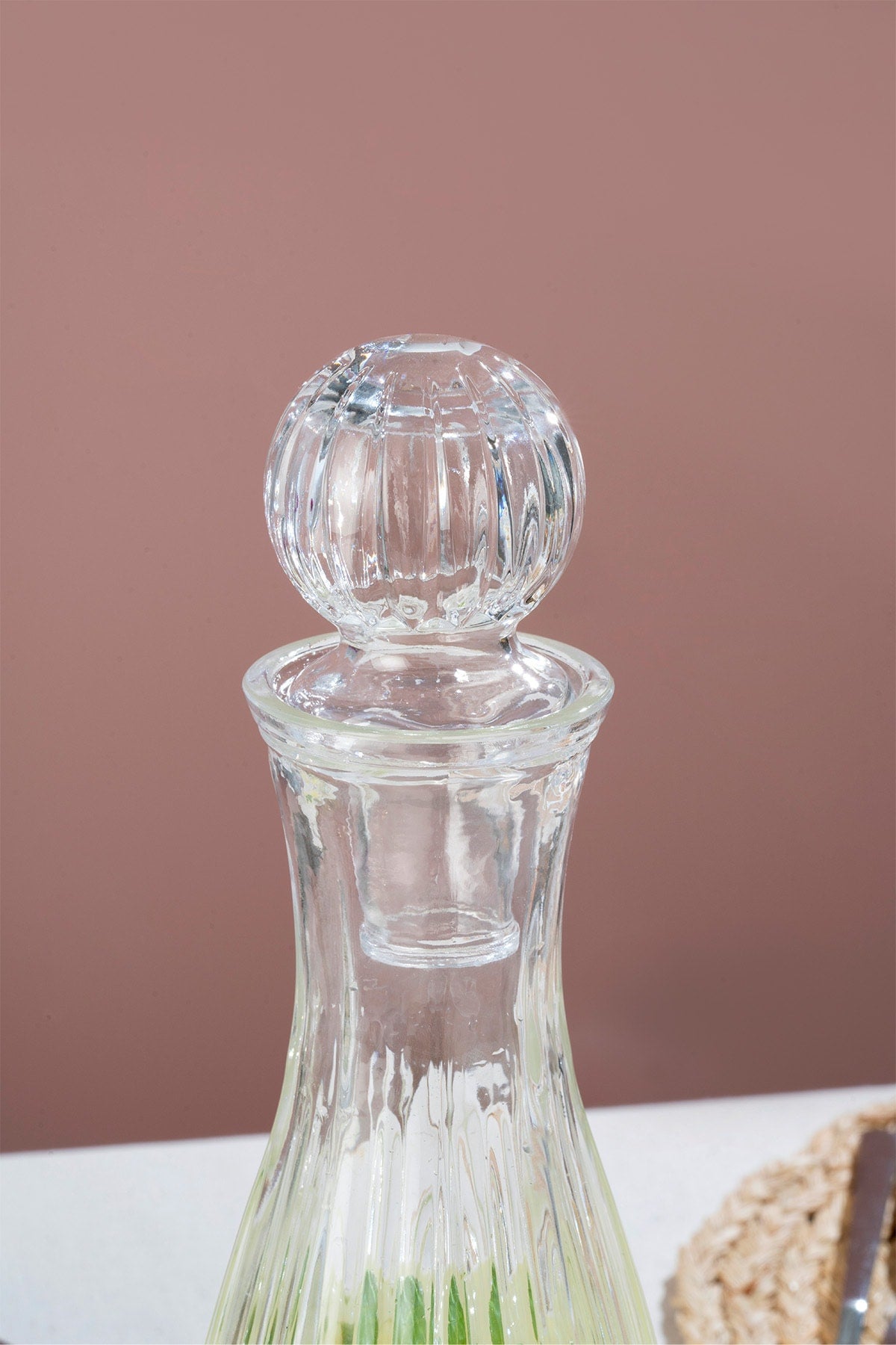 Glass Linea Model Iris Carafe