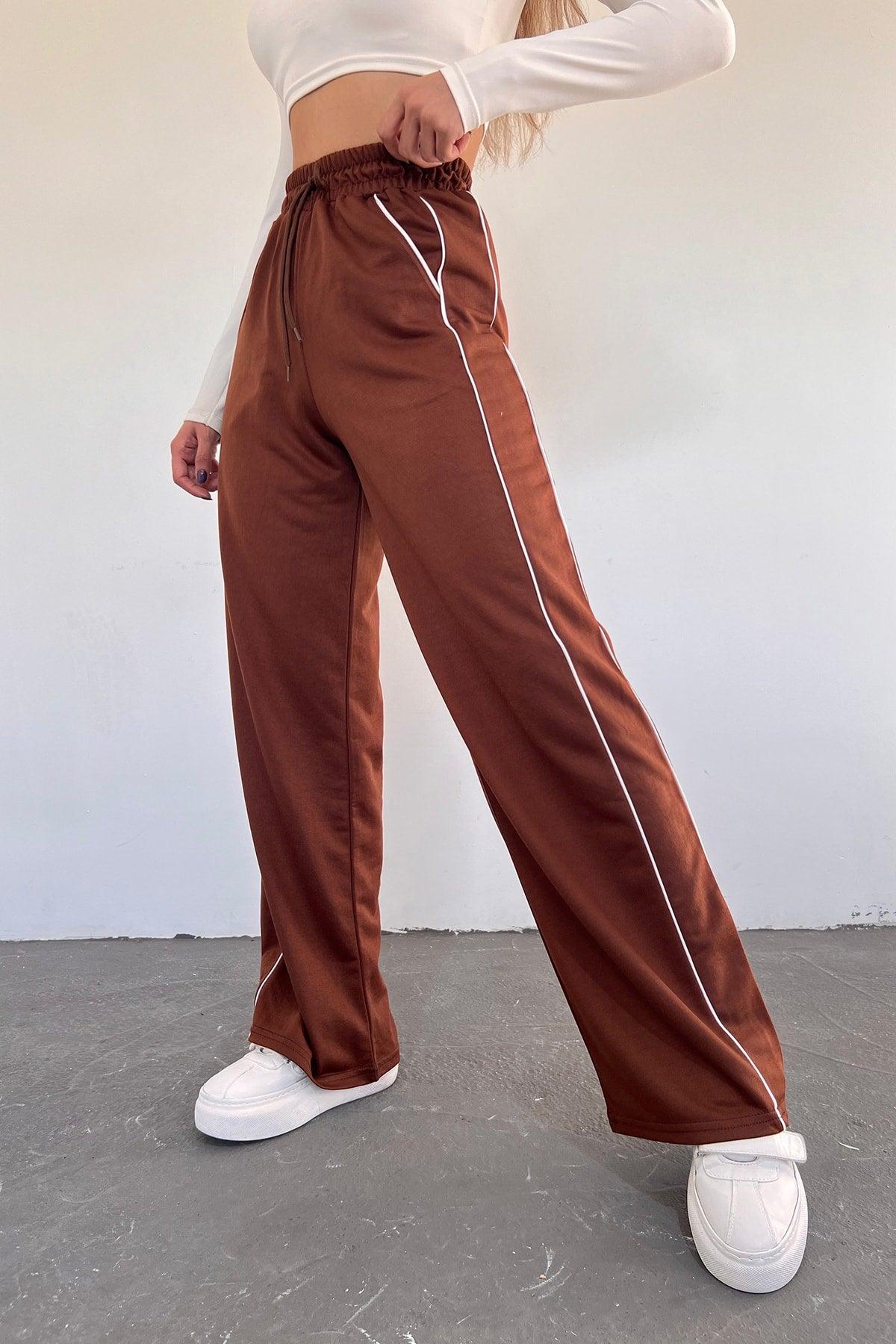 Women's Brown Wide Leg Two Yarn Elastic Waist Sweatpants - Swordslife