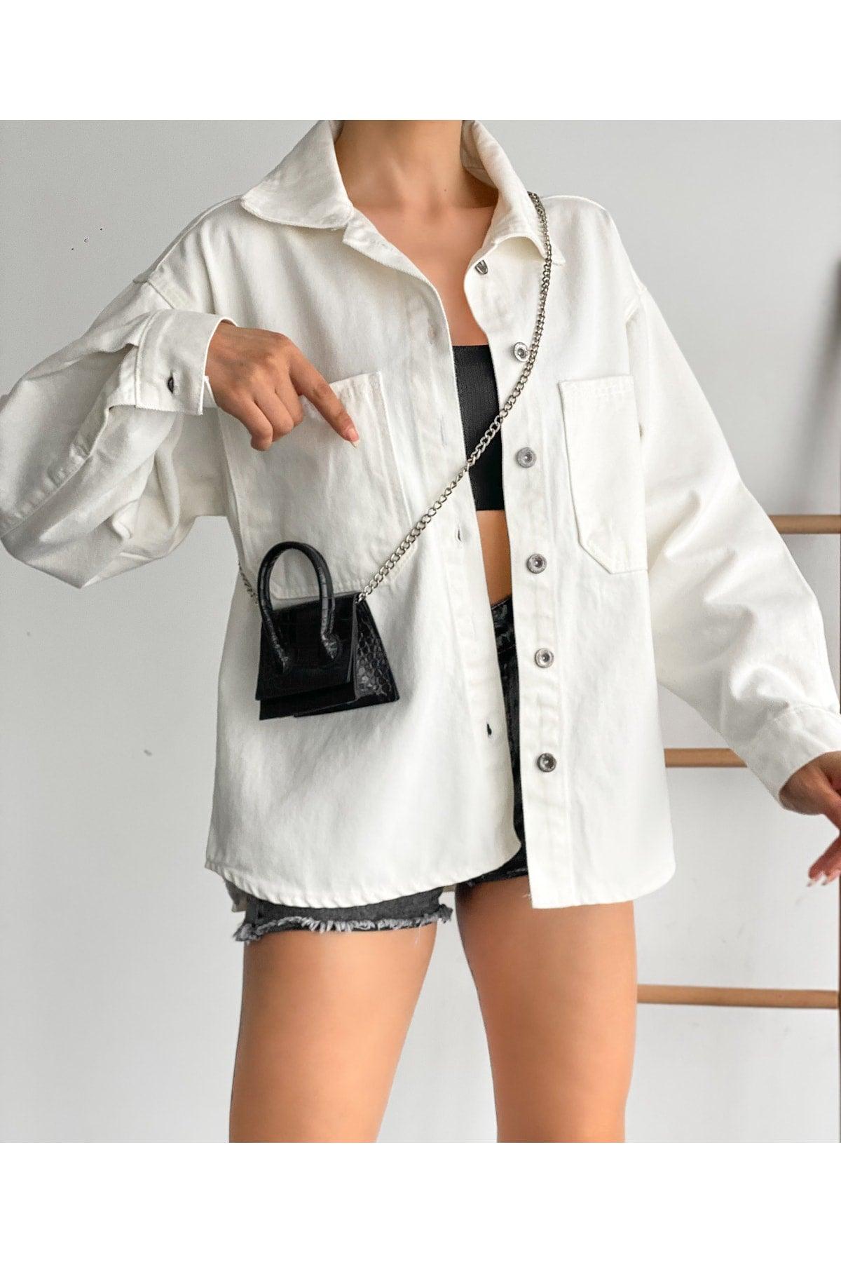 Women's Oversize Long Sleeve Double Pocket Shirt Jacket Off White - Swordslife