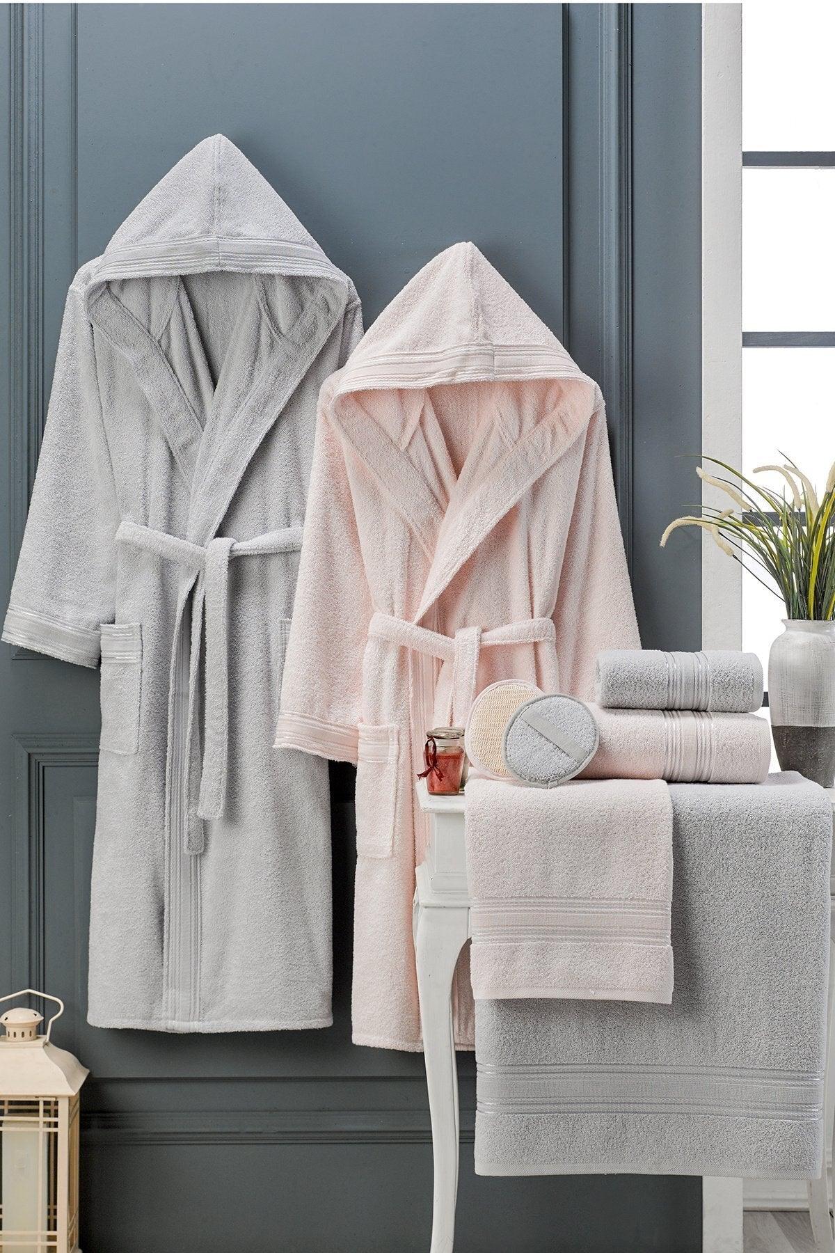 8 Pieces Double Cotton Hooded Boxed Dowry Family Bathrobe Set - Swordslife