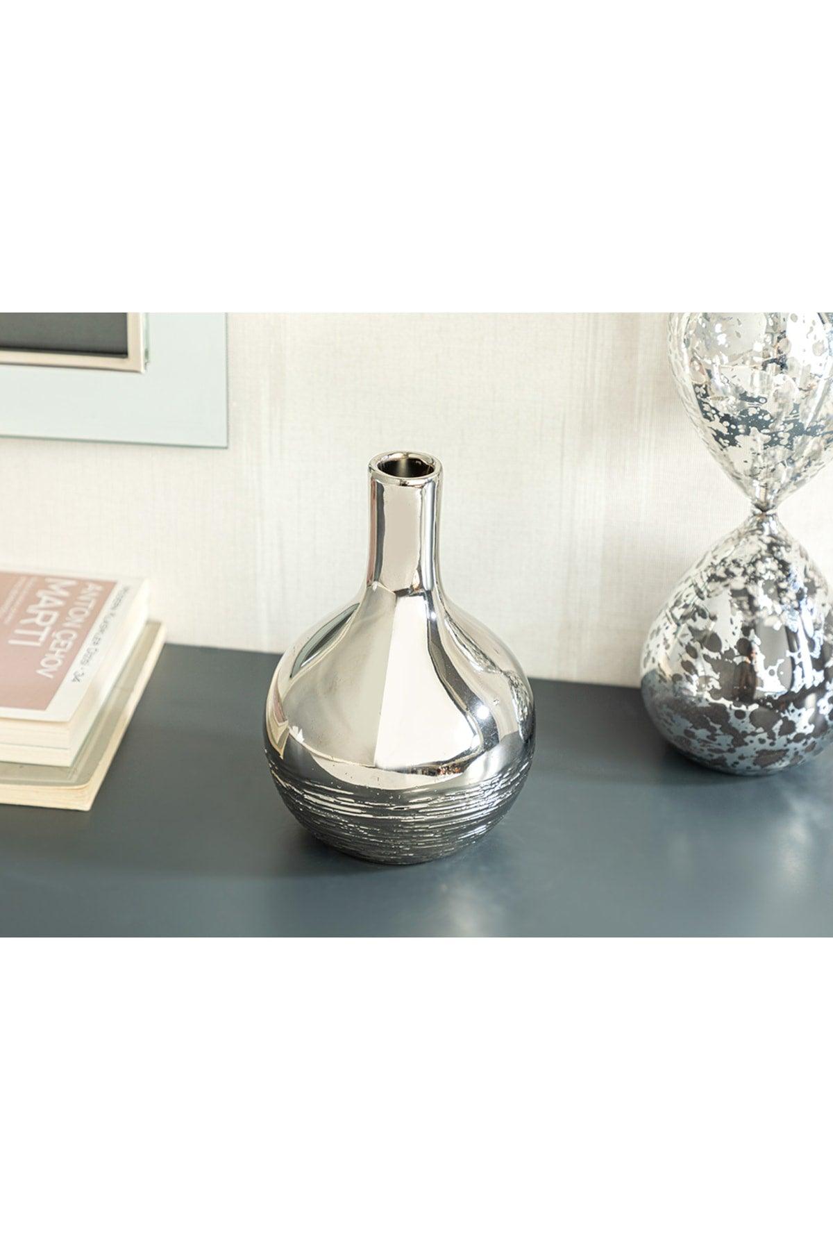 Shine Bright Vase 10x10x15 Cm Silver - Swordslife