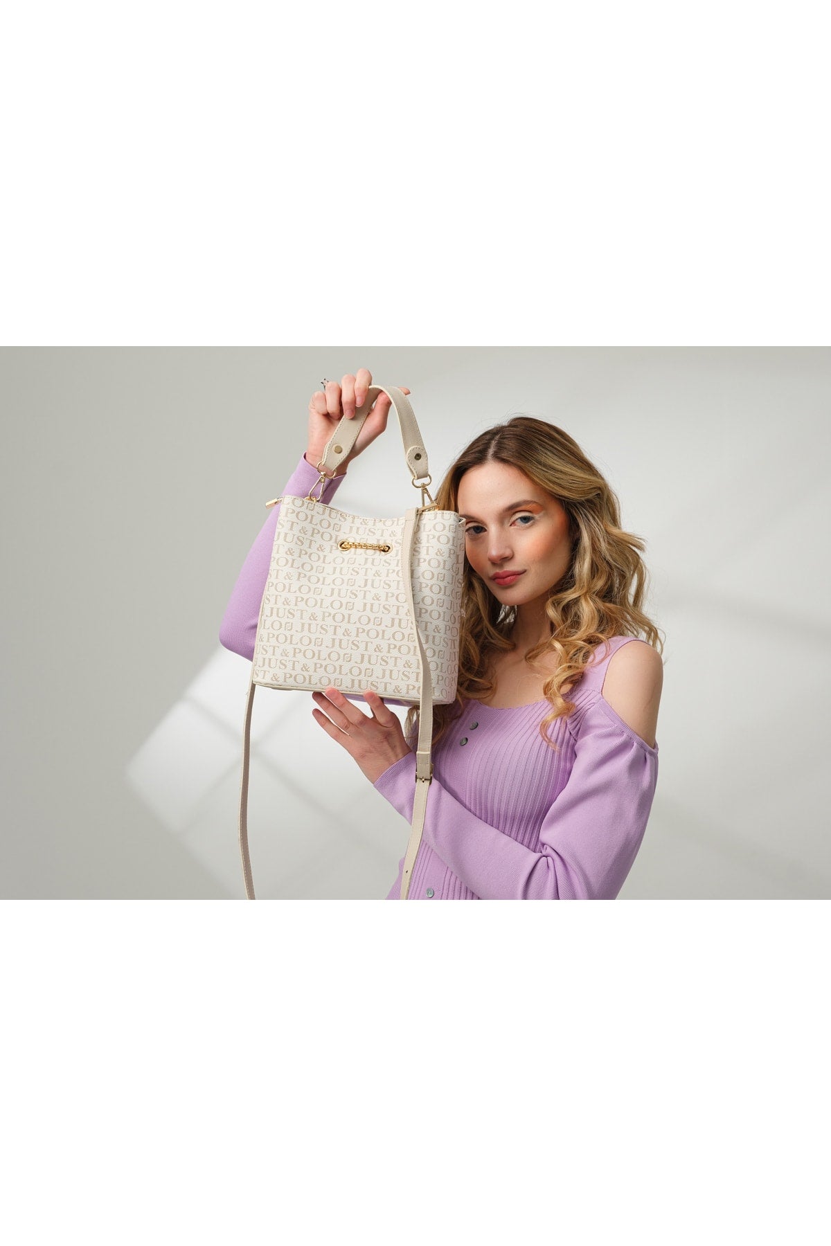 Women's Cream Hand And Shoulder Bag