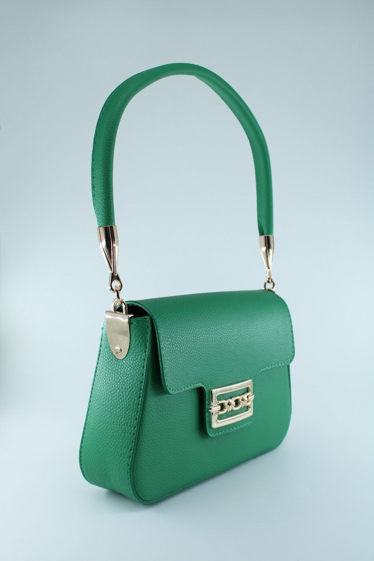 Women'S Textured Magnet Clamshell Lined Hand And Sleeve Bag