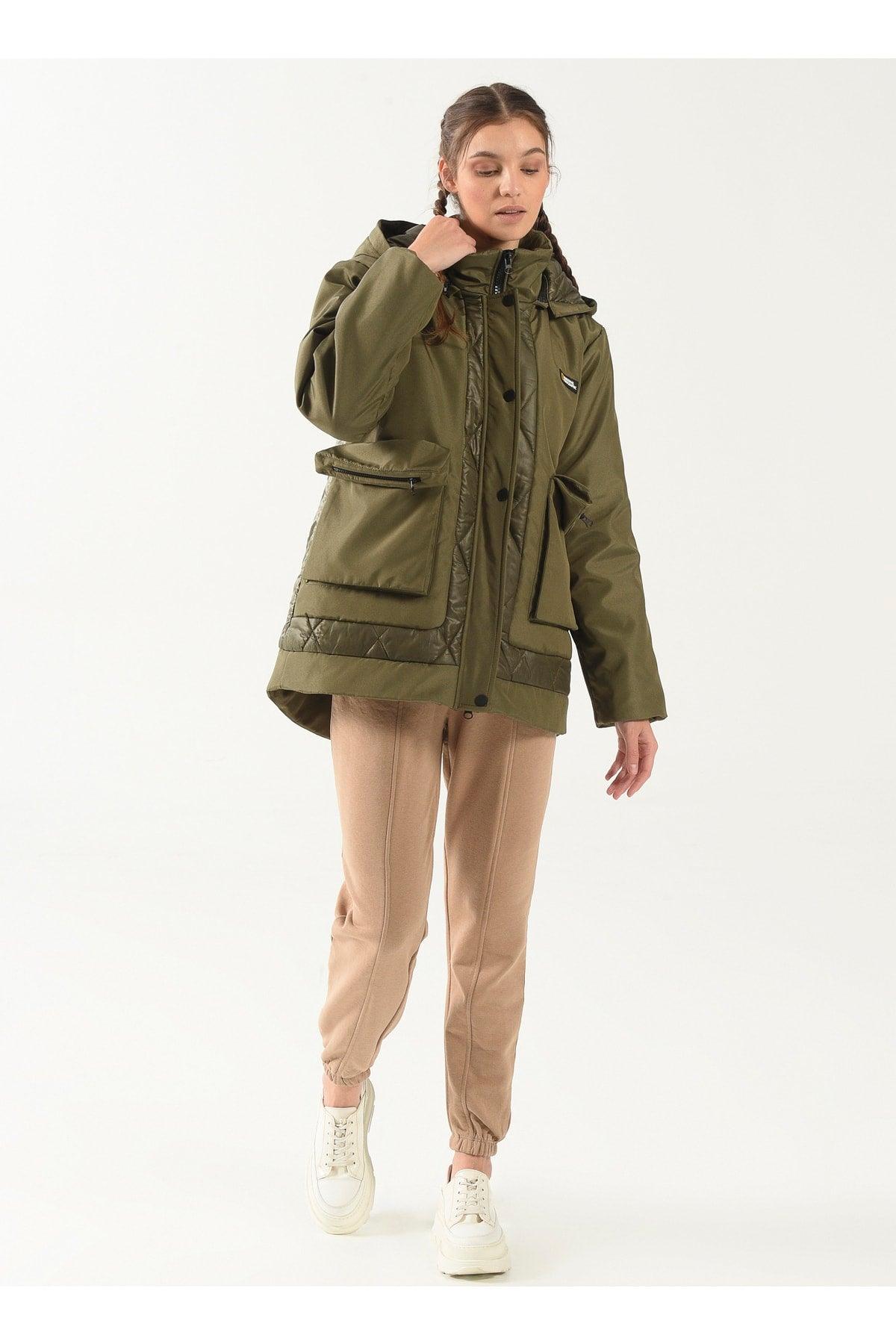 Khaki Women's Coat Cwodes - Swordslife