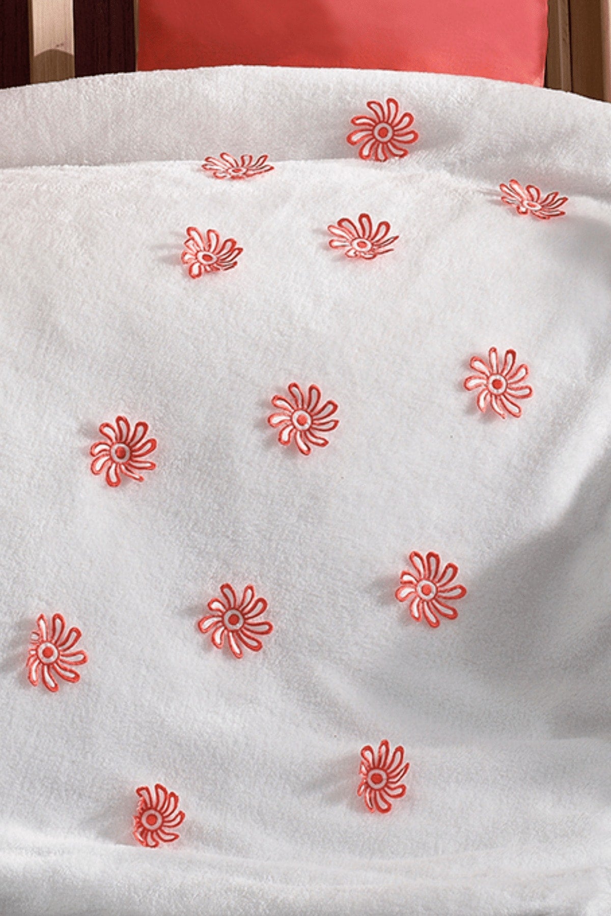 4 Pieces 100% Cotton 3D Floral Pattern And Moon Padded Pomegranate Flower Baby Duvet Cover Set