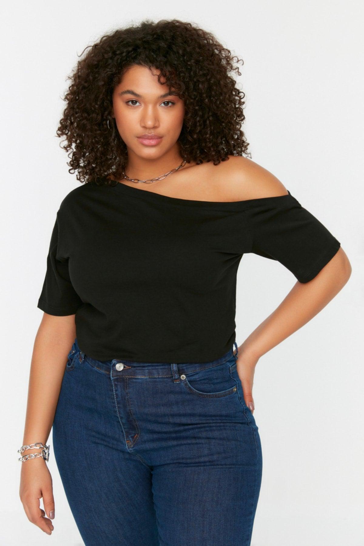 Black Knitted Off Shoulder Detailed Blouse TBBSS22AF0052 - Swordslife