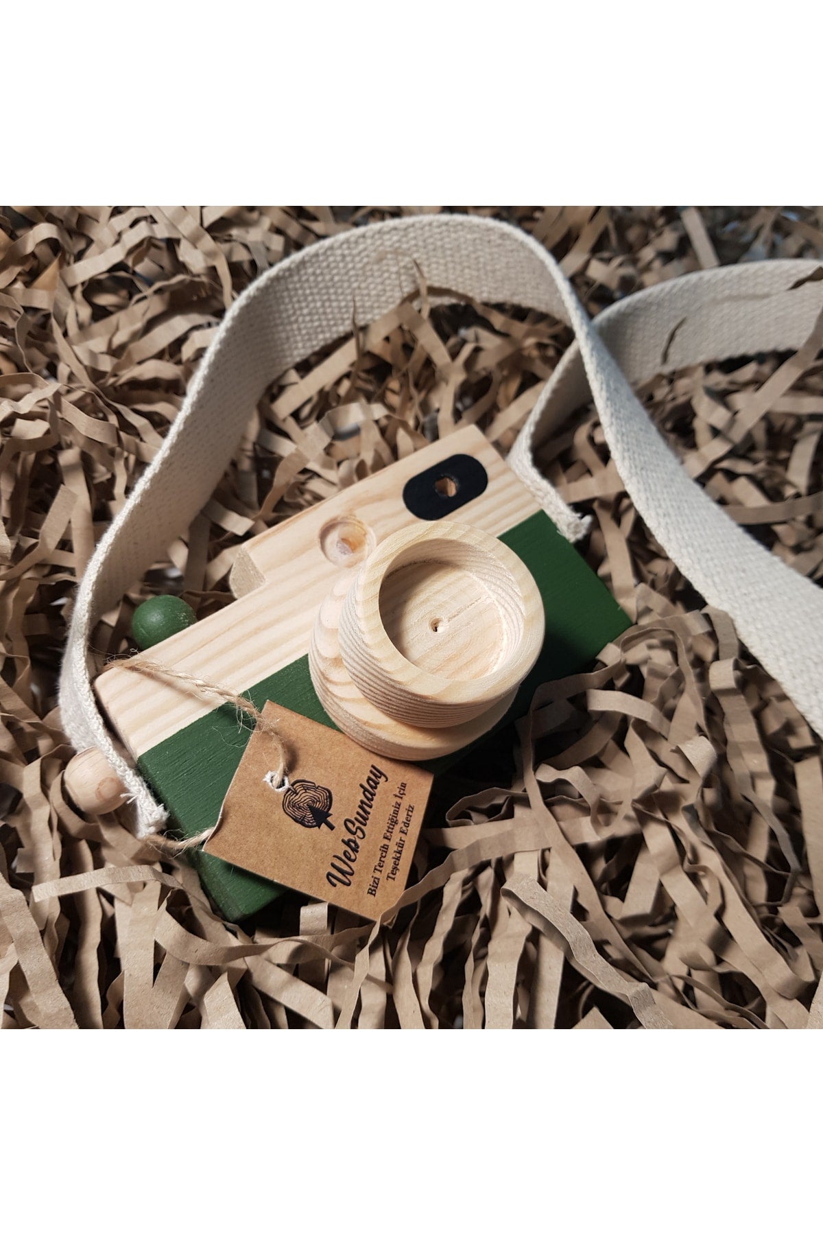 Wooden Toy Camera, Girl Boy 0 - 3 Years Old Gift Hanging Decorative Toy