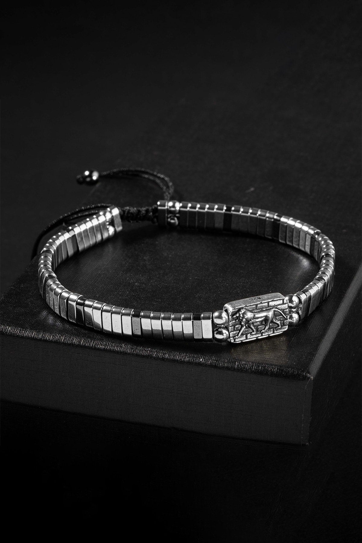 Certified Hematite Natural Stone Knitted 925 Silver Design Bracelet (Lion Symbol)