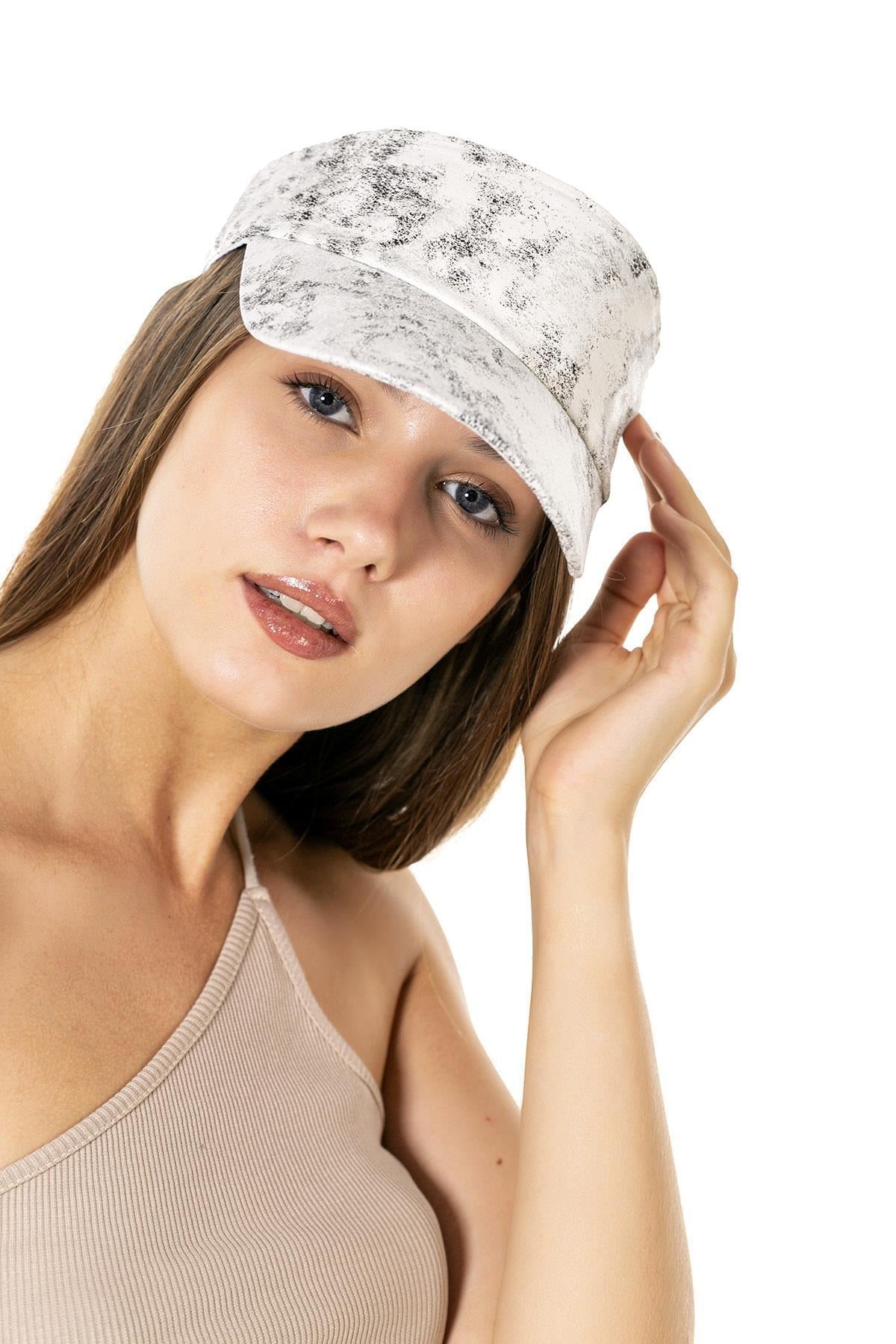 14127 Black And White Patterned Visor & Tennis Hat