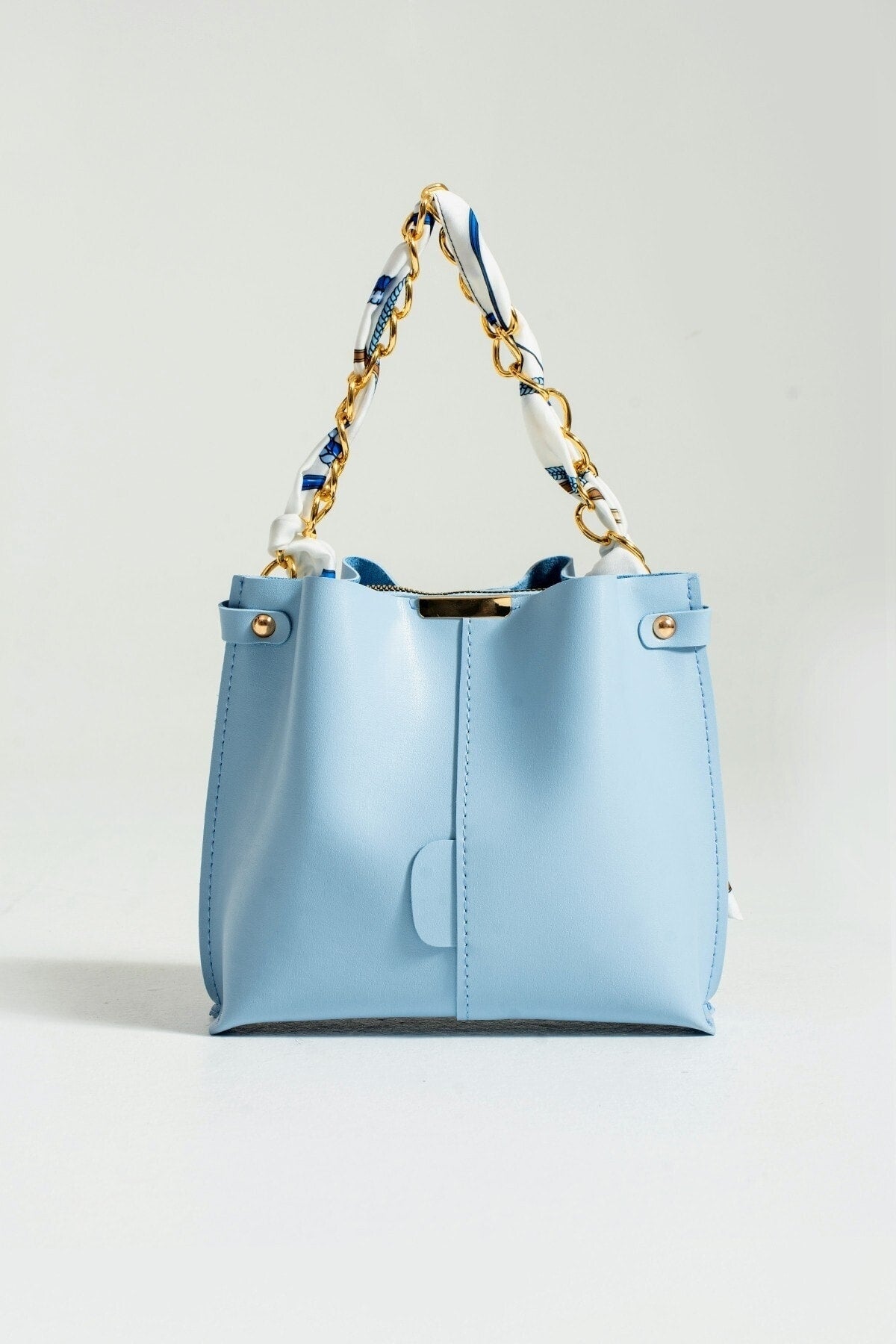 Women'S Baby Blue Scarf Chain Accessory Soft Leather 3-Compartment Hand, Arm And Shoulder Bag