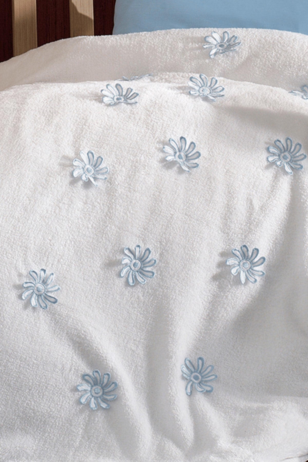 4 Pieces 100% Cotton 3D Floral Pattern And Moon Pillow Blue Baby Duvet Cover Set