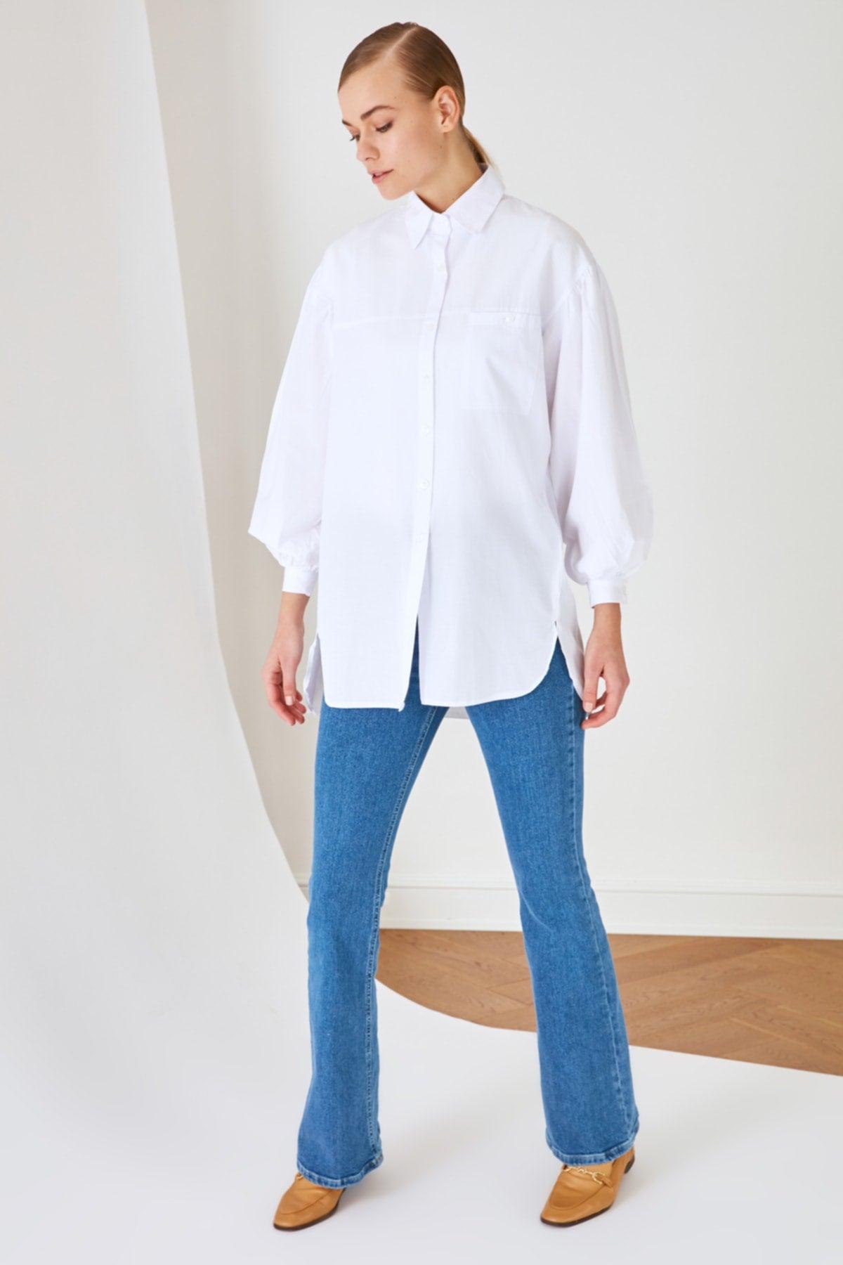 White Balloon Back Sleeve Long Pocket Detailed Basic Woven Shirt TCTSS21GO0976 - Swordslife