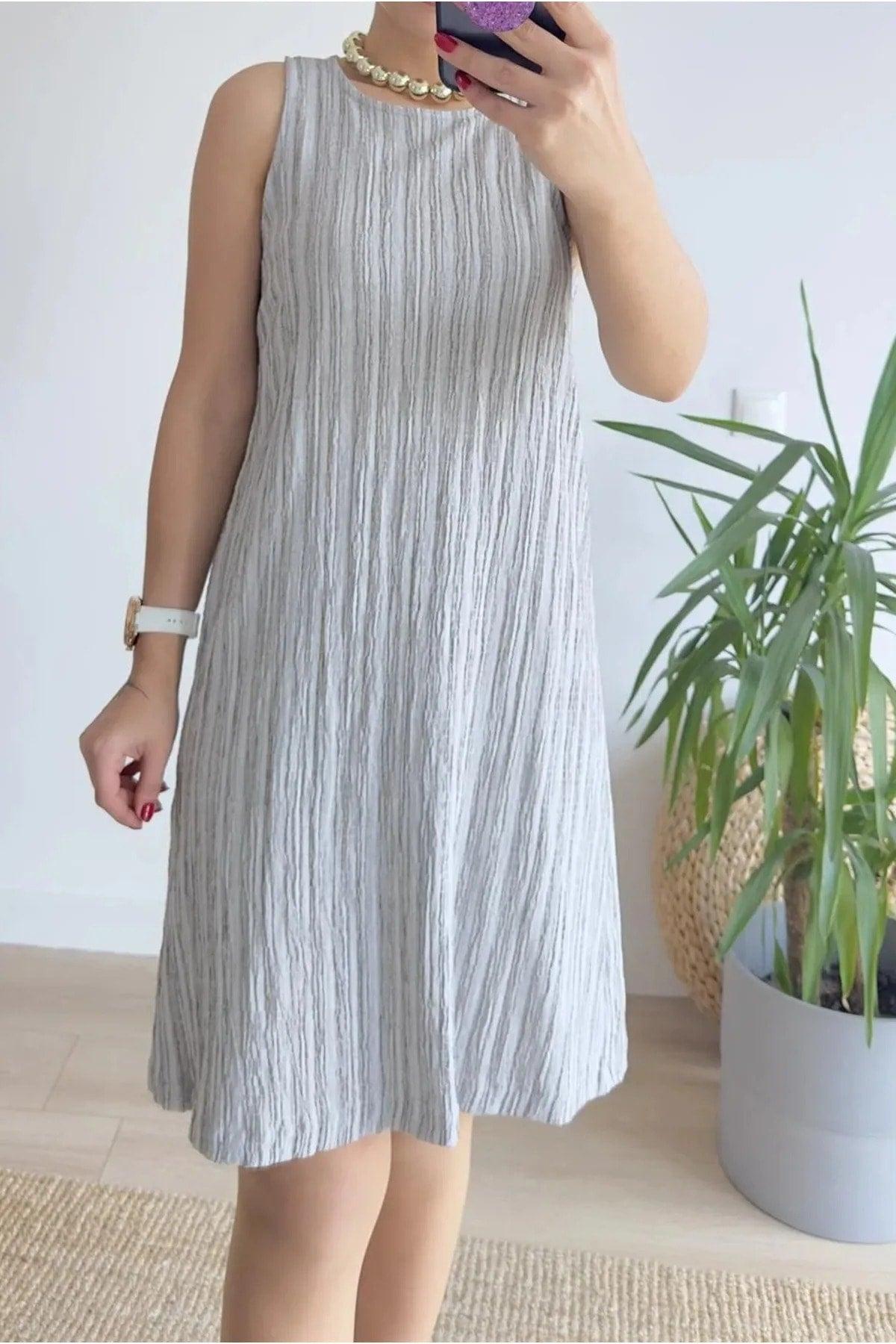 Gray Muslin Fabric Crew Neck Sleeveless Dress - Swordslife