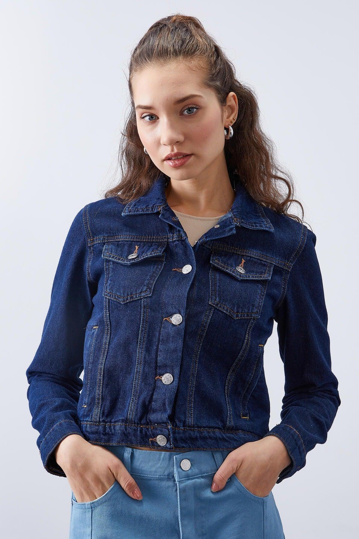 Dark Blue Women's Pocket Buttoned Denim Jacket - 97187 - Swordslife