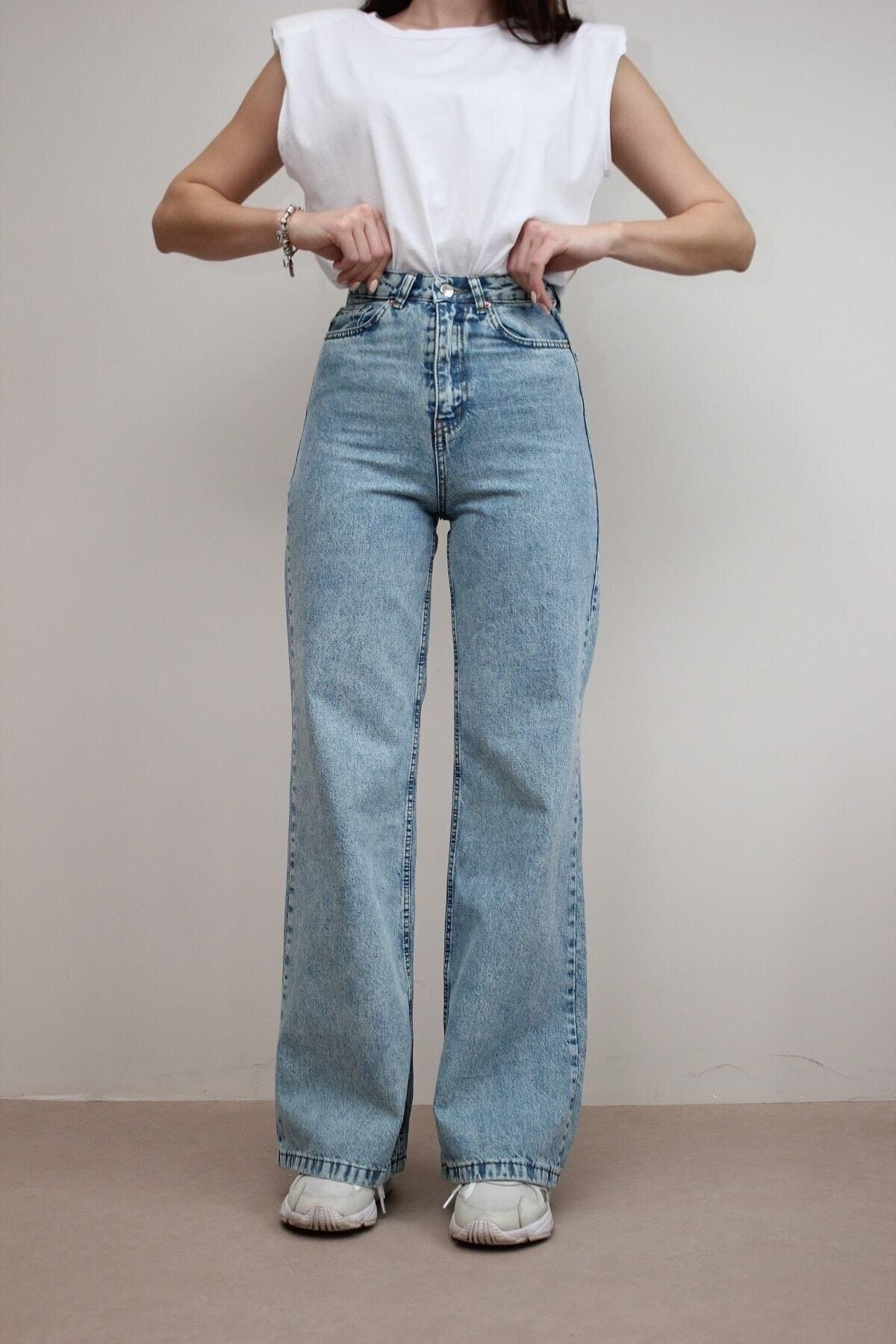 Naomi Light Blue Snow Wash Super High Waist Wide Leg Denim Jeans - Swordslife