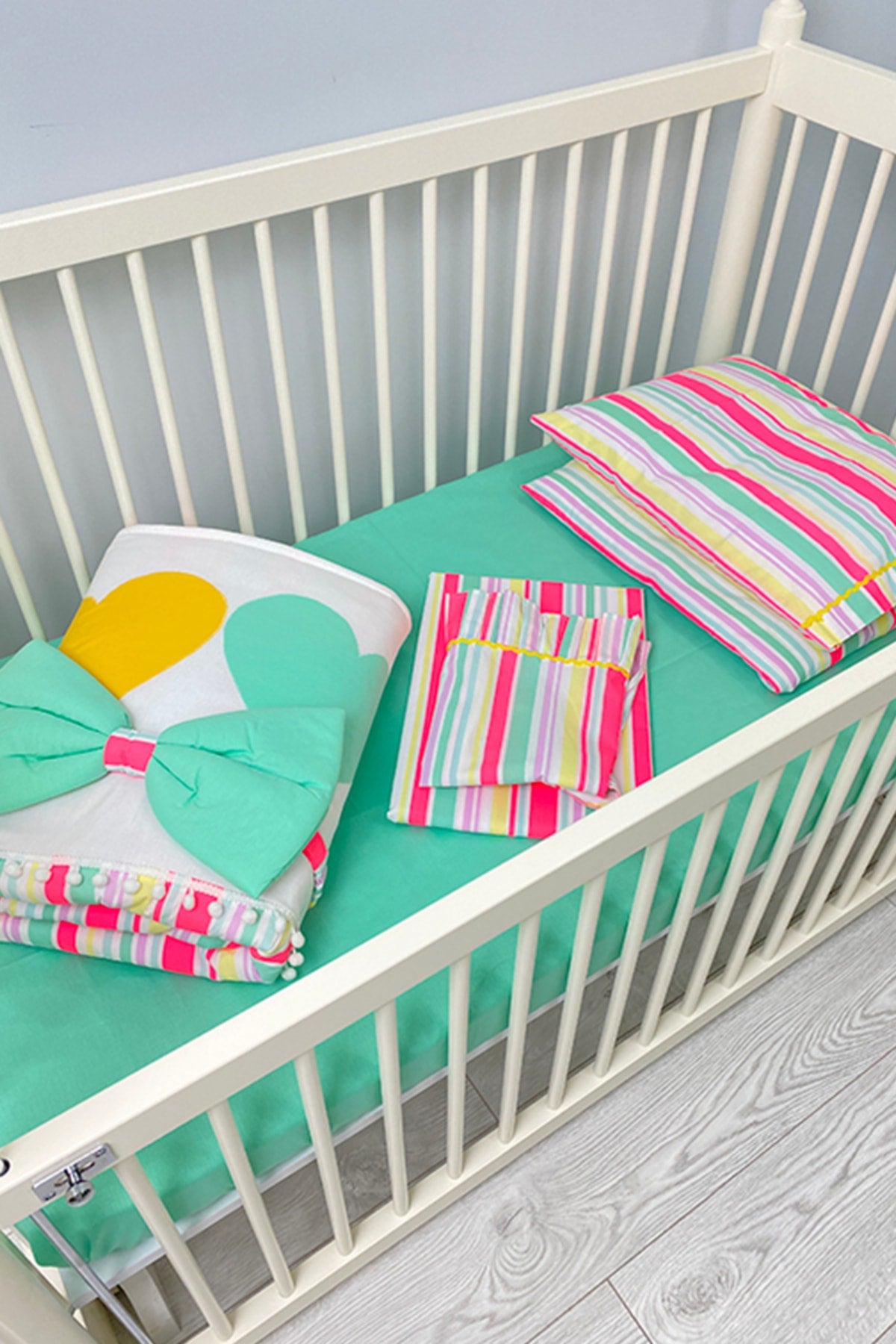 Stripe Patterned Turquoise Baby Duvet Cover Set, Quilt, Nightgown