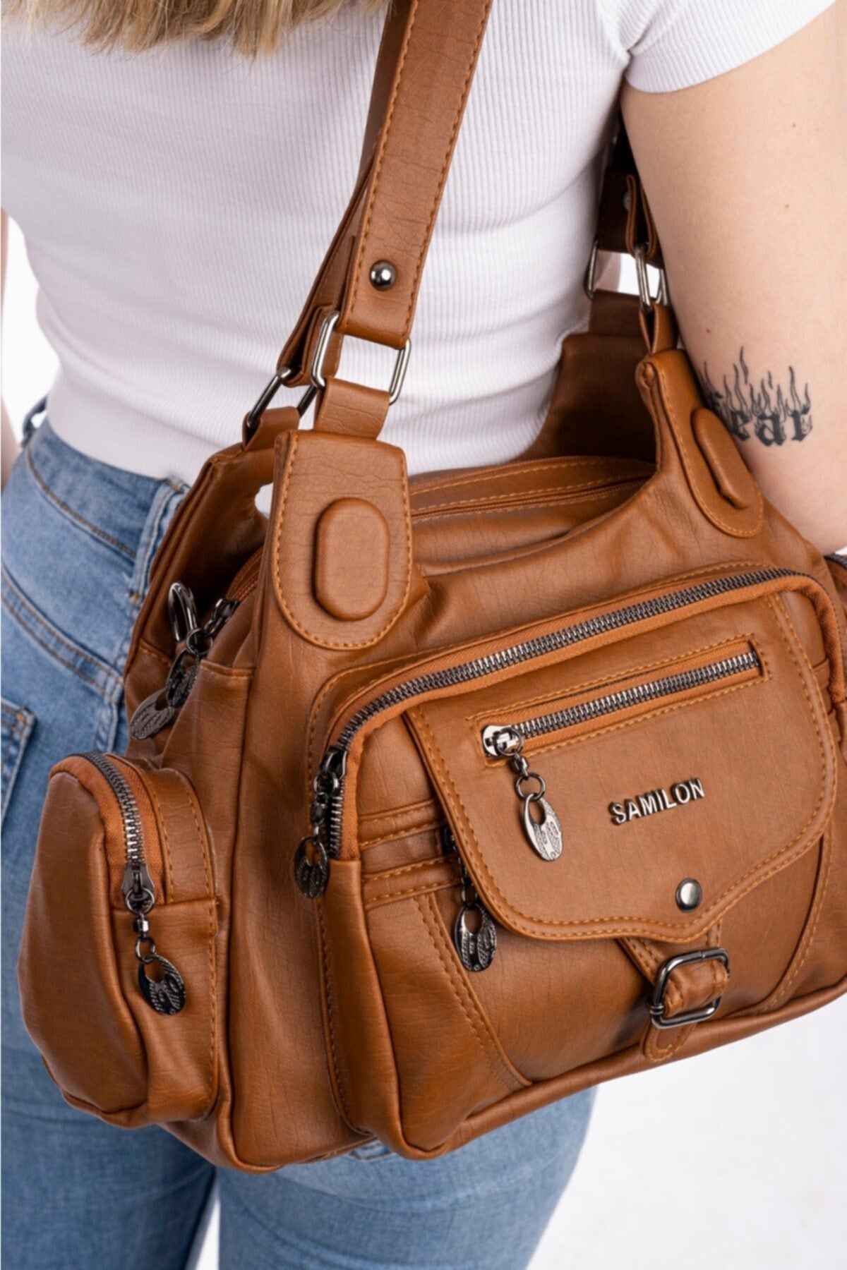 Women'S Tobacco Wash Multi-Section Shoulder And Hand Bag