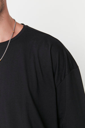 Black Men'S Basic Crew Neck Oversize Short Sleeve T-Shirt Tmnss22Ts0317