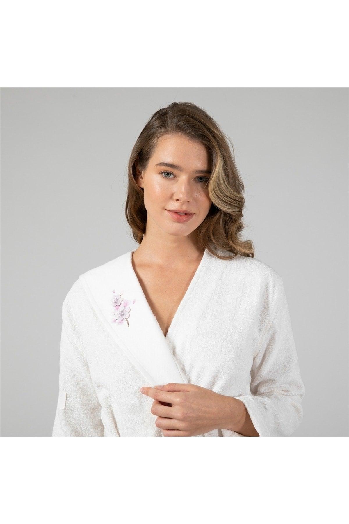 Benitta Women's Bathrobe Ecru - Swordslife