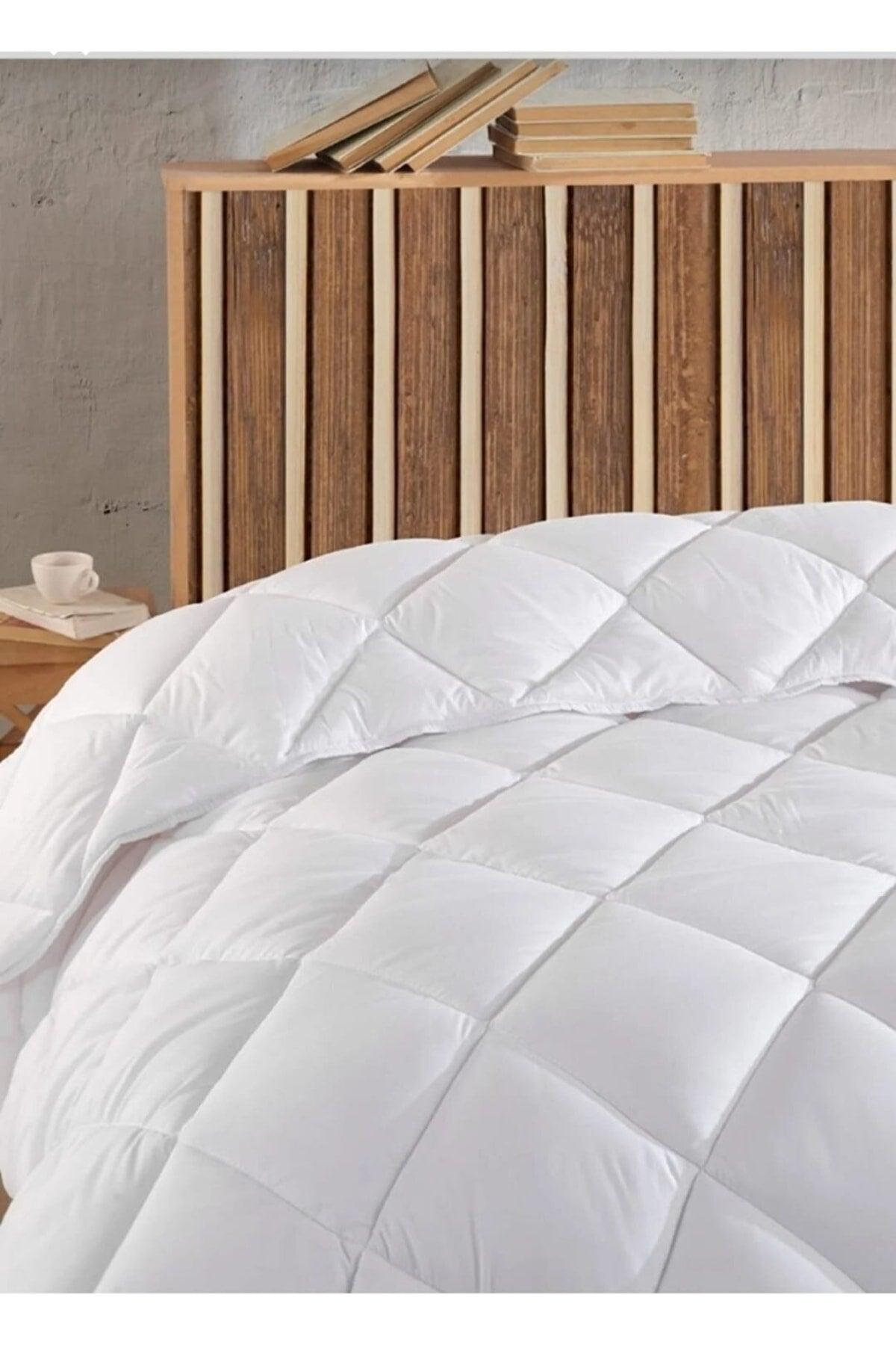 Double Antiallergic Anti Bacterial Microfiber Silicon Cotton White Quilt 195 X 215cm - Swordslife