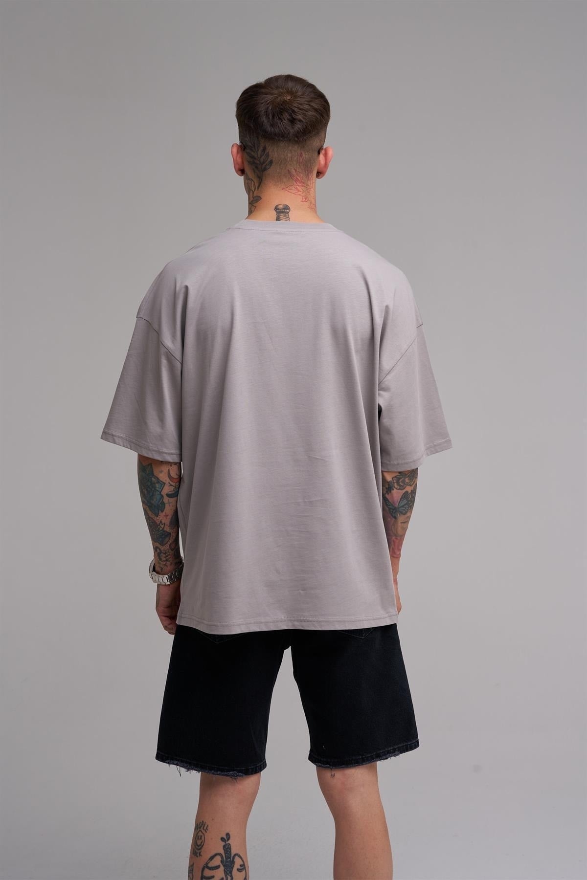 Unisex Plus Size Only Belong Printed Cotton T-Shirt Gray