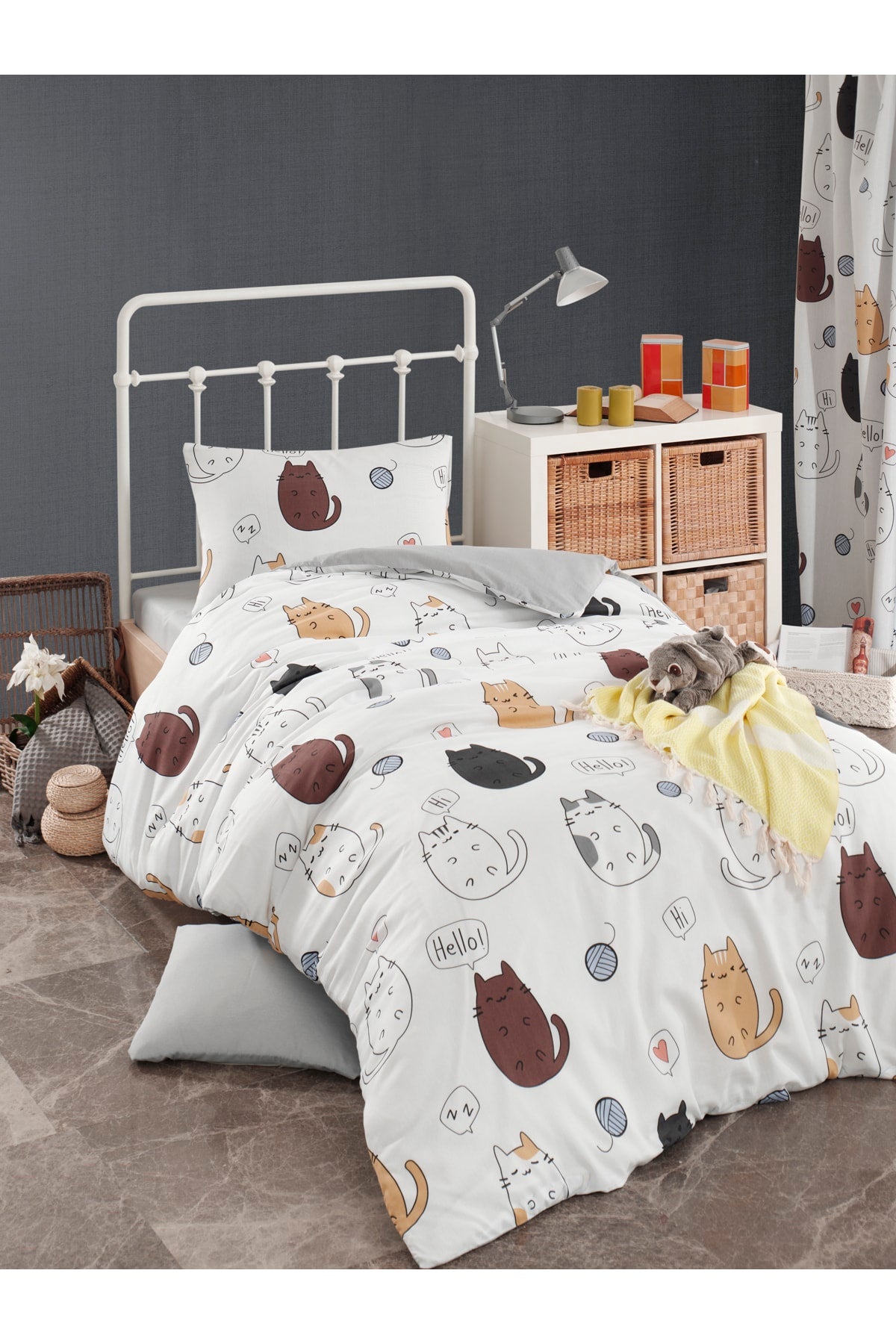 Easy To Iron Duvet Cover Set Single Hellocats White