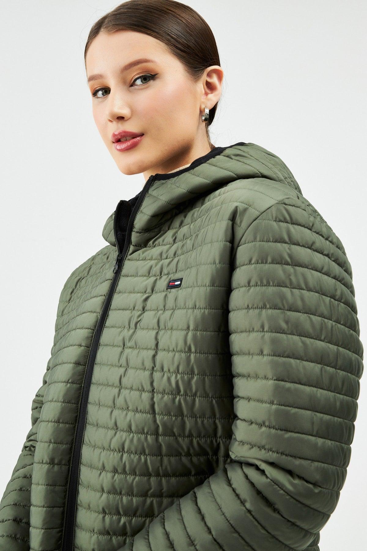 Women's Khaki Polar Fleece Waterproof And Windproof Coat - Swordslife