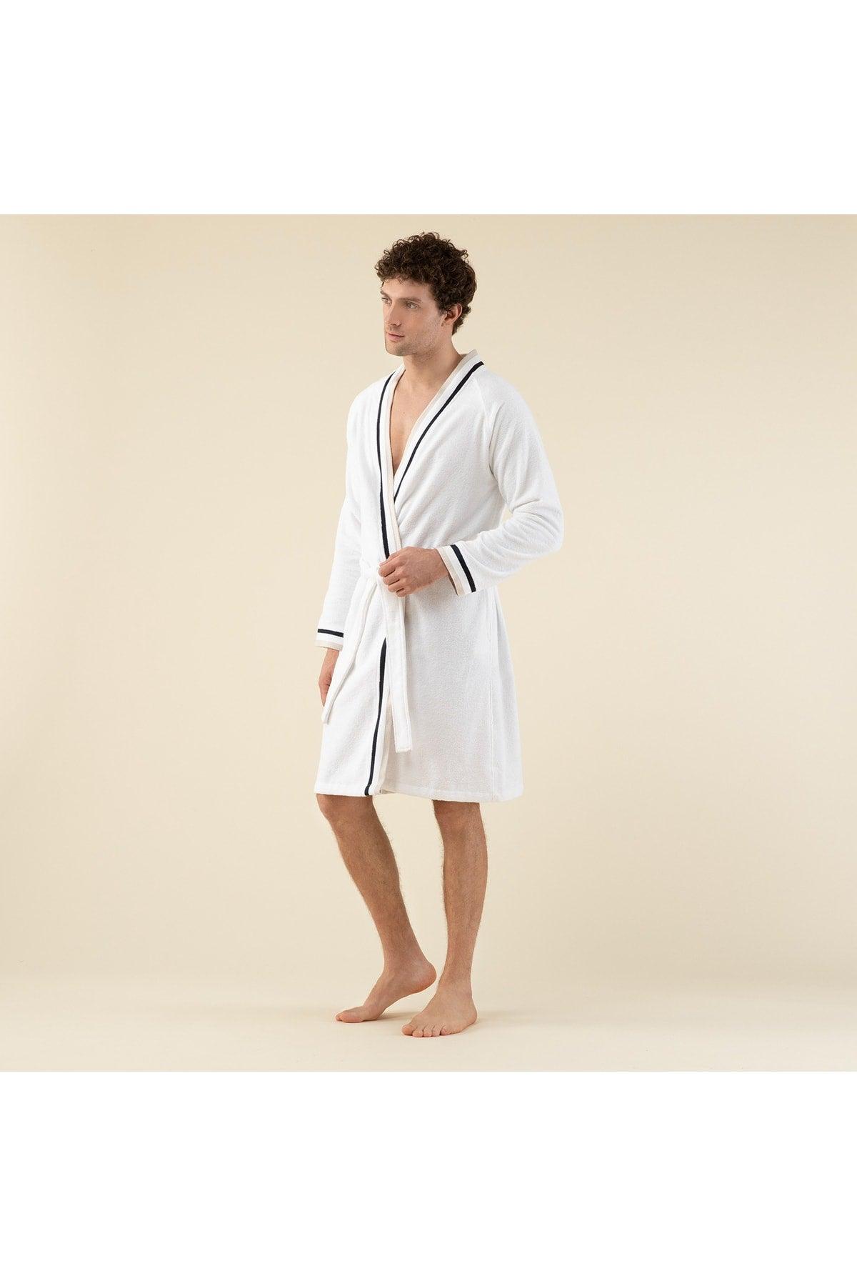 Duras Unisex Bathrobe White - Swordslife