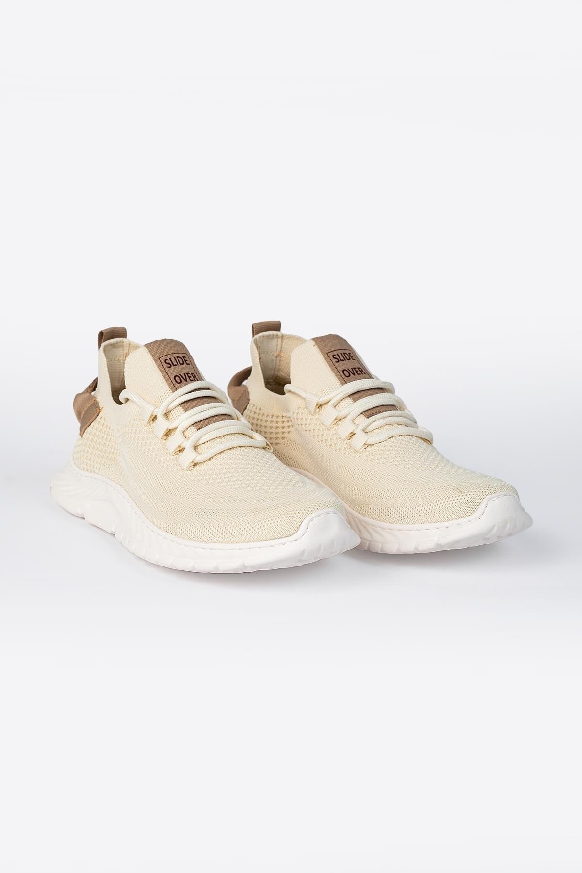 2022- Men's Beige Sports Shoes