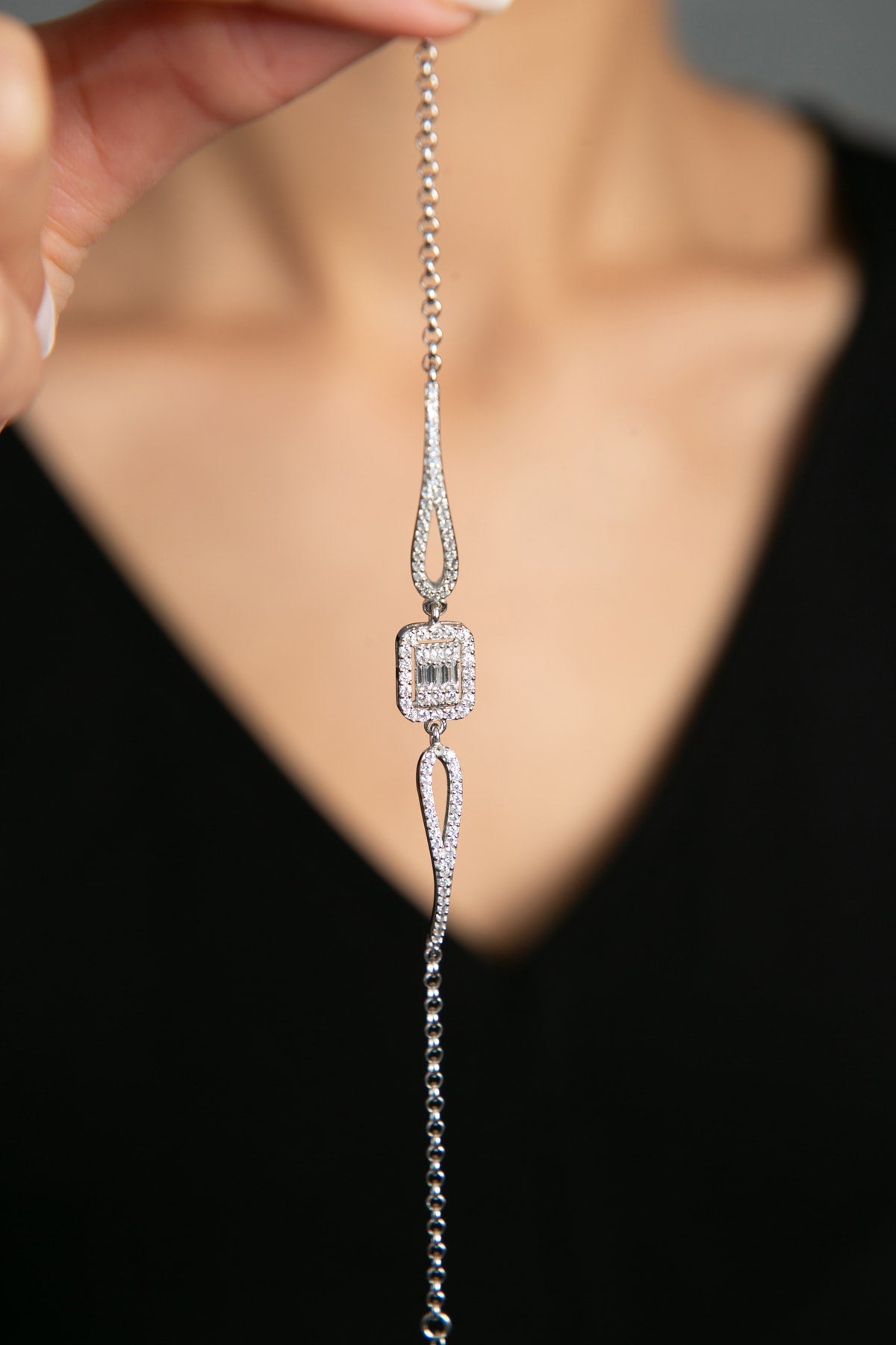 Women'S Rhodiumed Zircon Baguette Stone Model 925 Sterling Silver Bracelet