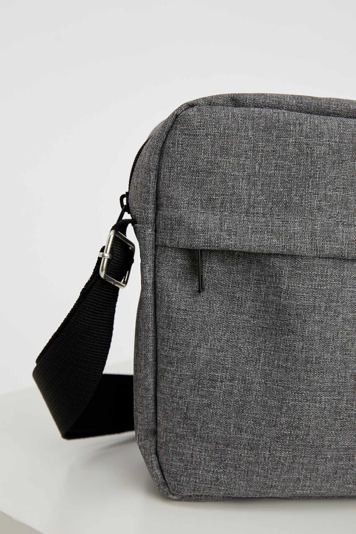 Men'S Gray Cross Shoulder Bag S5667Az21Au