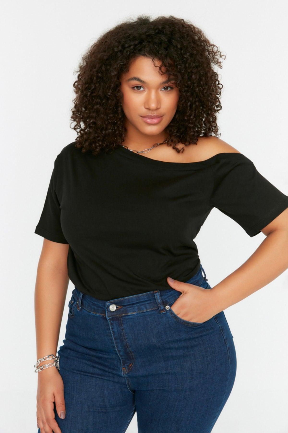 Black Knitted Off Shoulder Detailed Blouse TBBSS22AF0052 - Swordslife