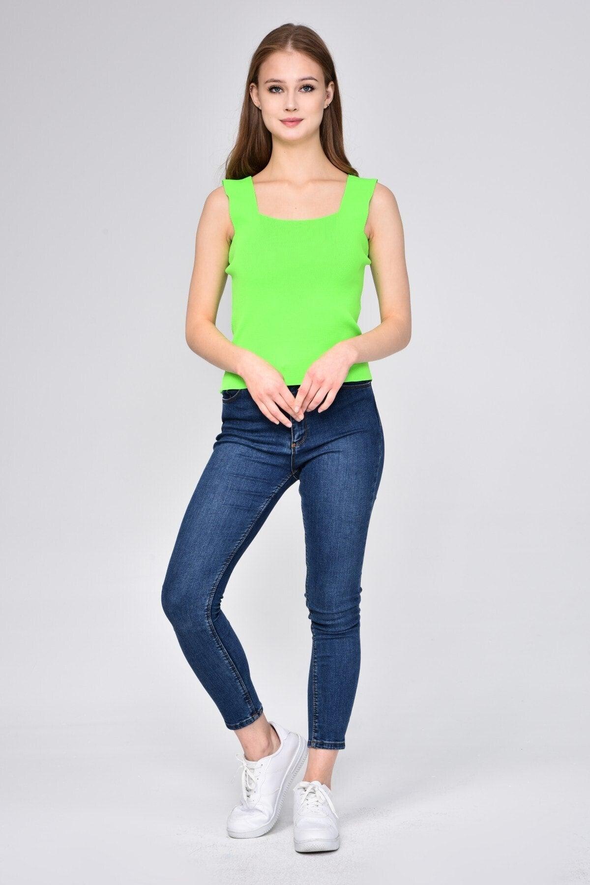 Women's Pistachio Green Thick Strap Square Collar Summer Athlete Knitwear Blouse - Swordslife