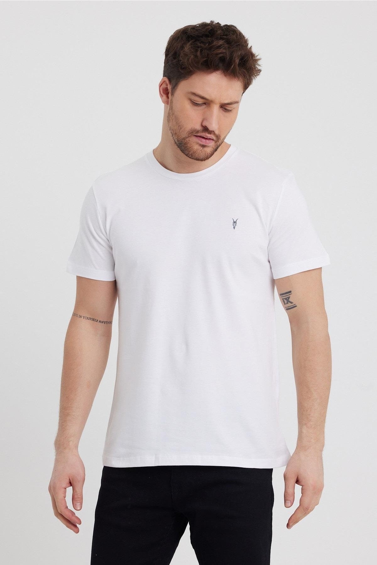 Standard Fit Relaxed Crew Neck Embroidery Detail 5-Pack T-Shirt