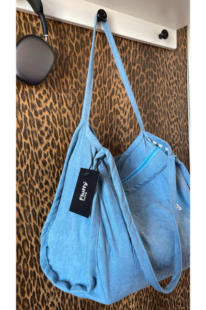 Deep In Blue 00S Shopper Bag