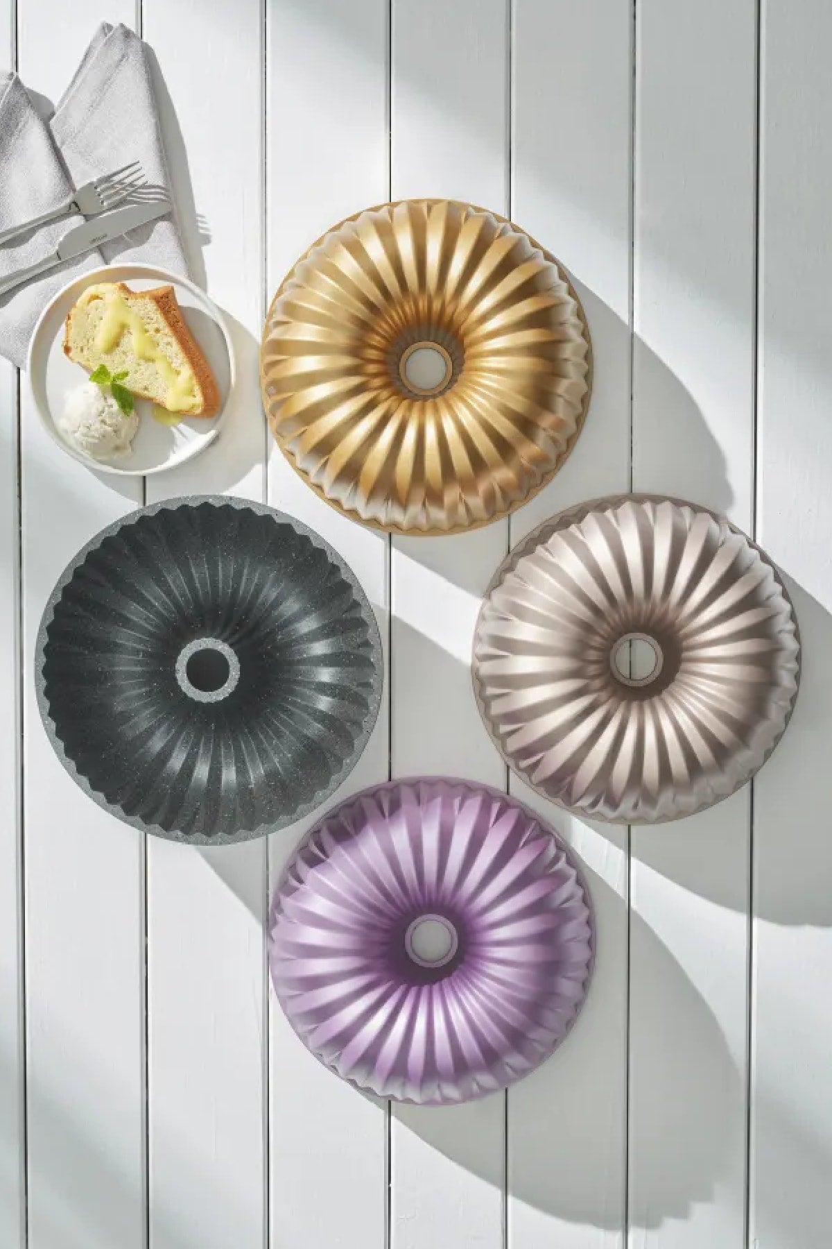Griss Hardstone Gray Casting Cake Mold 24 Cm