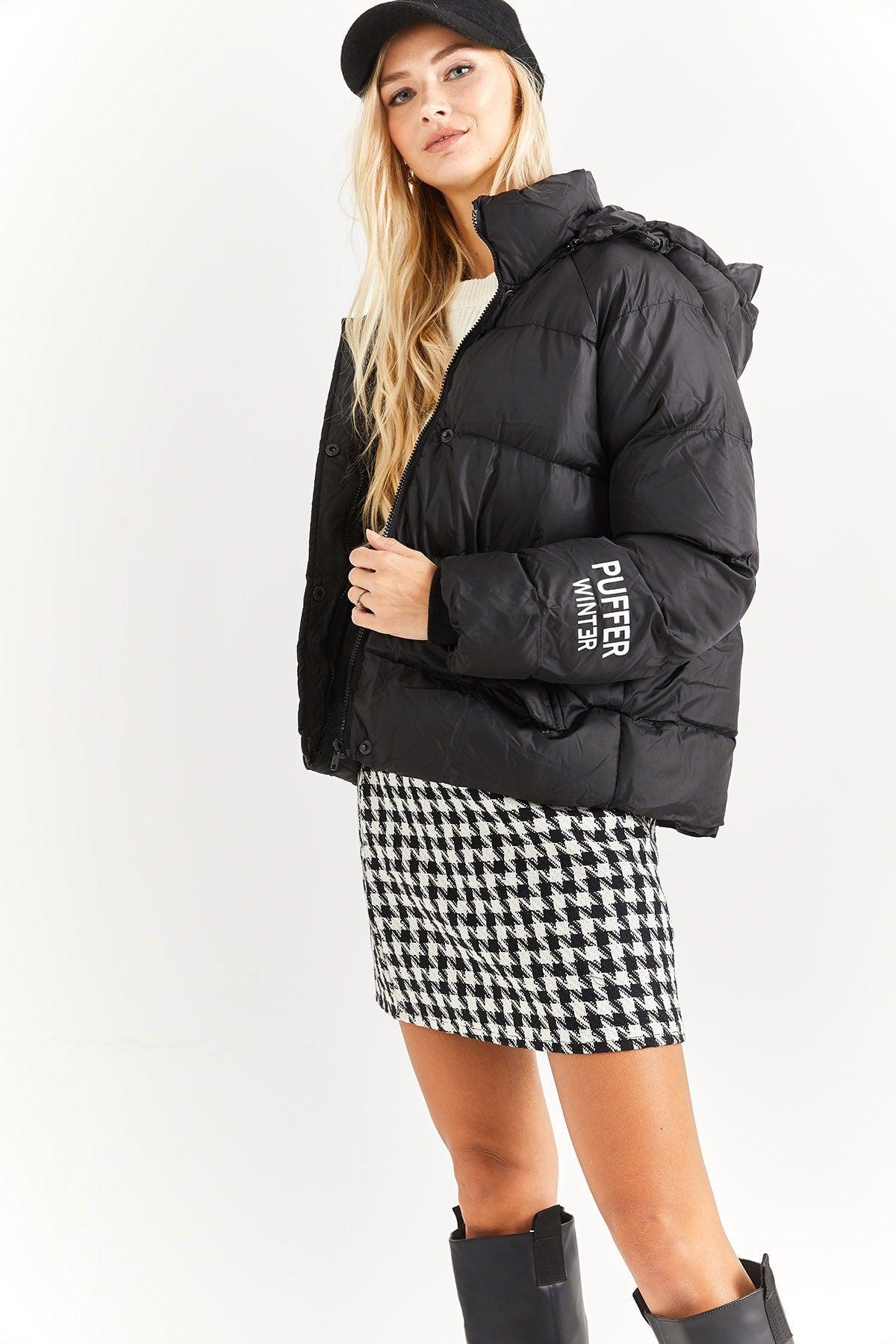 Women's Black Hooded Print Detail Down Jacket - Swordslife