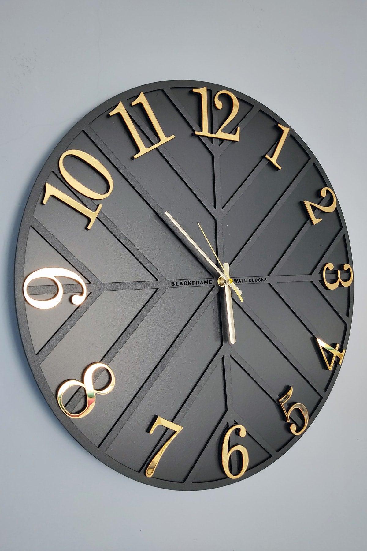 - Diagonal Lines - Black & Gold - 50cm Wall Clock - Swordslife