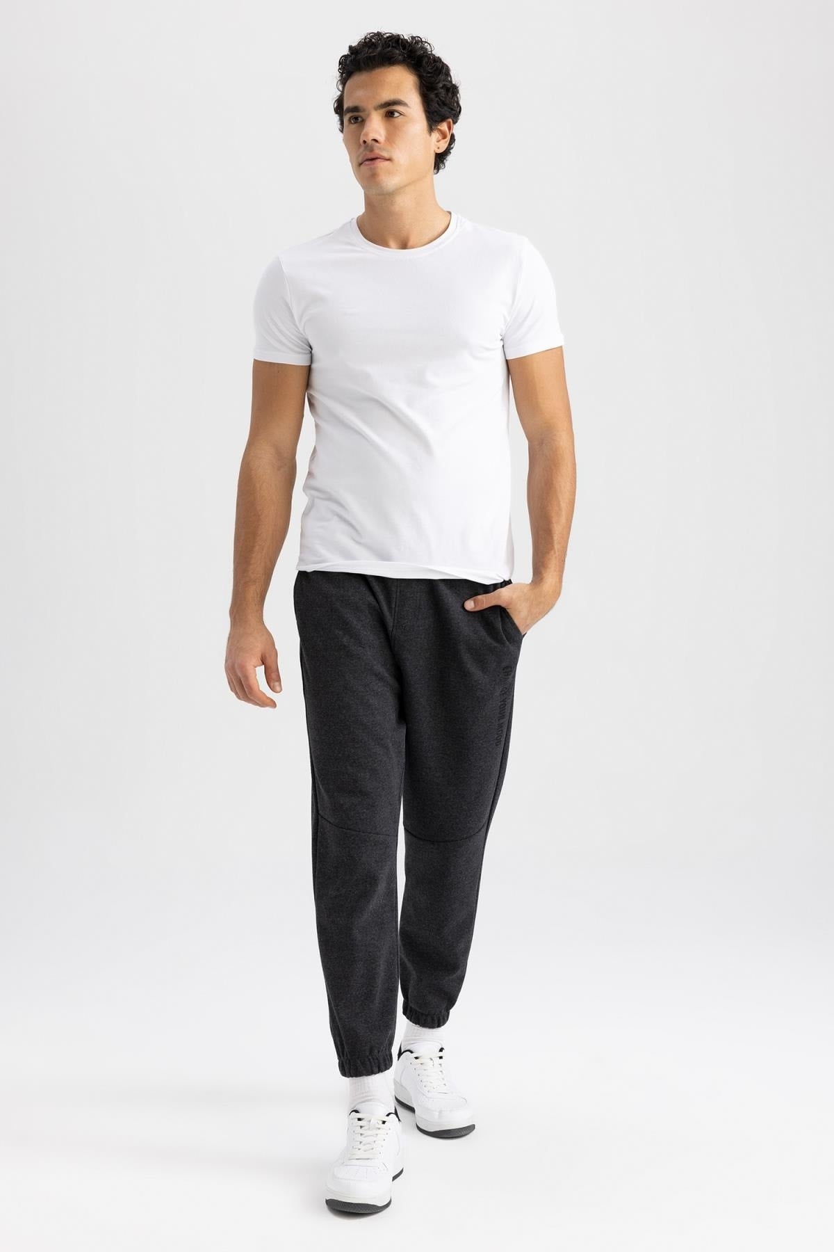 Fit Standard Fit Reversible Jogger Sweatpants