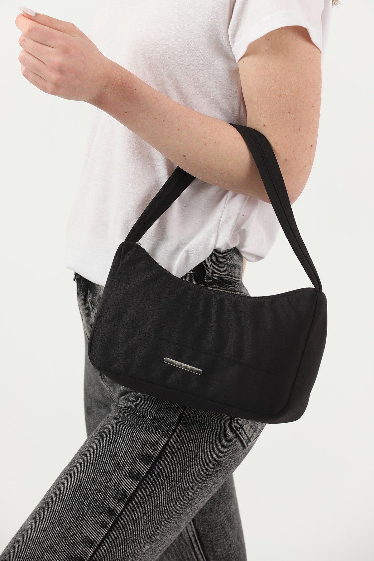 Black U26 Single Zipper Section Canvas Fabric Women'S Daily Baguette Hand And Shoulder Bag U:13 E:25 G:6