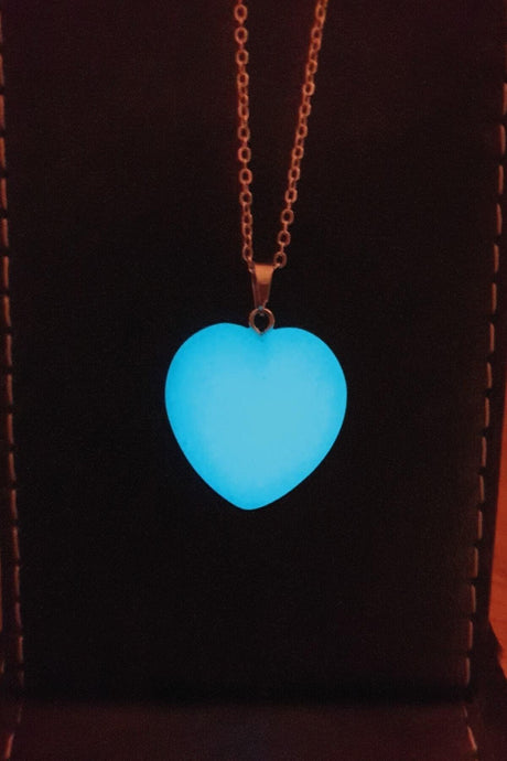 Heart Cut Glow In The Dark Natural Stone - Swordslife