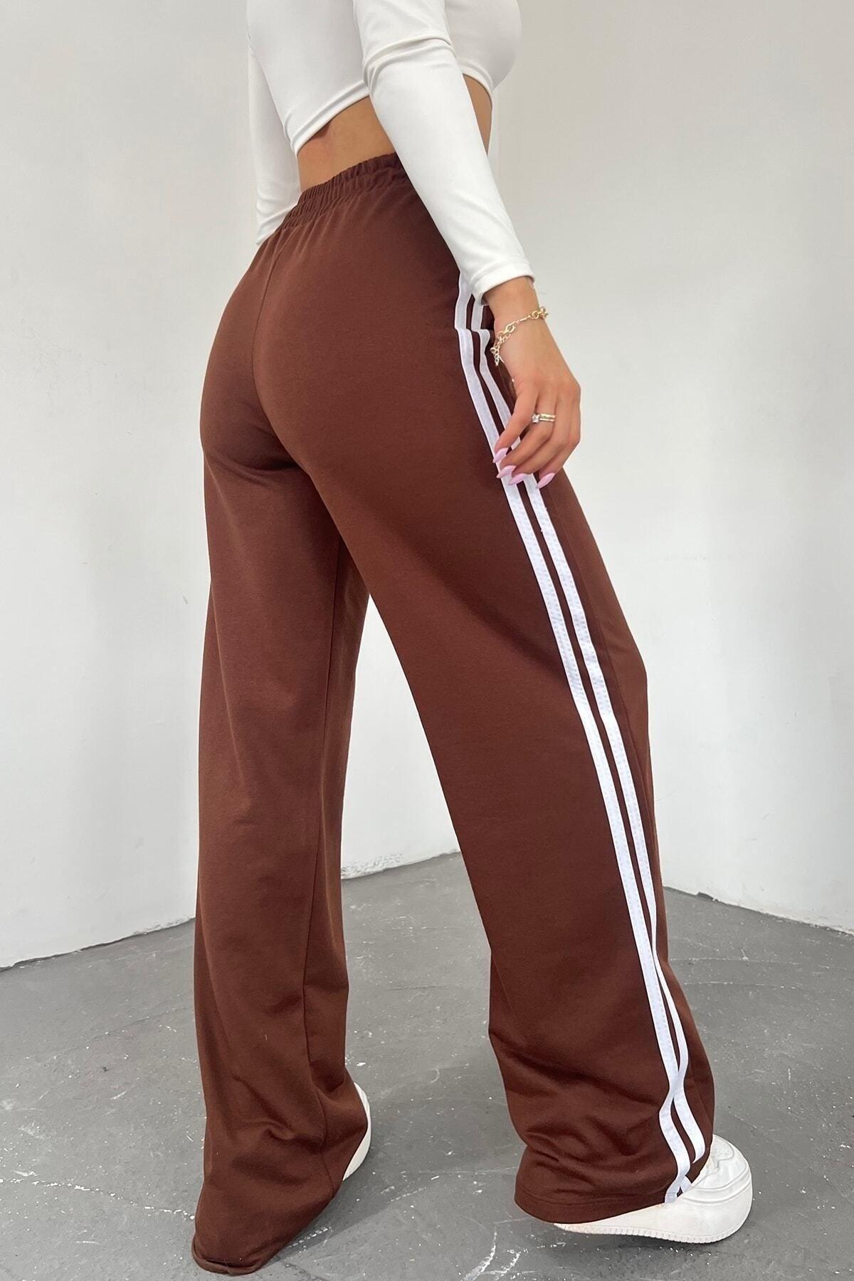 Women's Brown High Waist Striped Wide Leg Seasonal Sweatpants - Swordslife