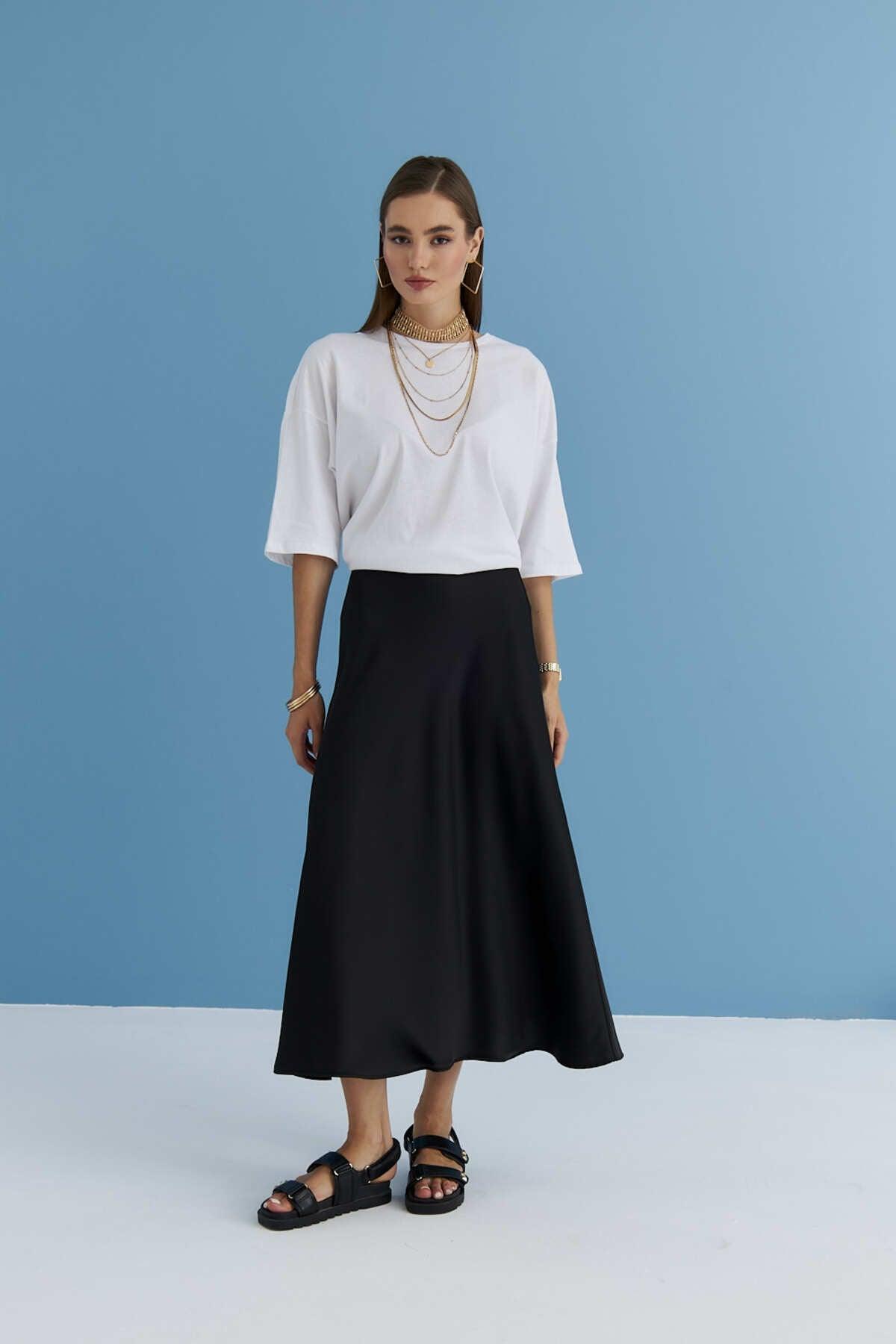 Elastic Waist Satin Black Skirt - Swordslife