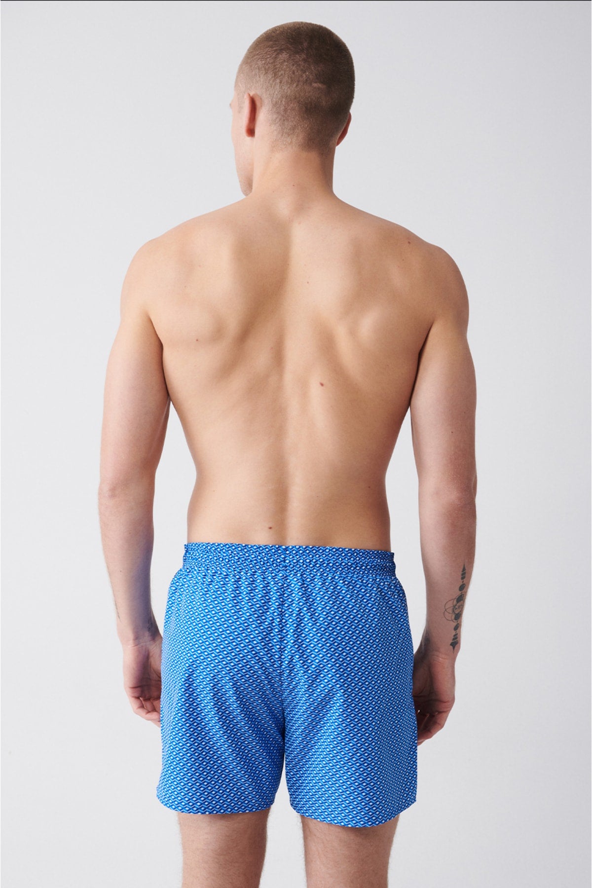 Men's White-Blue Quick Dry Printed Standard Size Swimwear Marine Shorts E003802