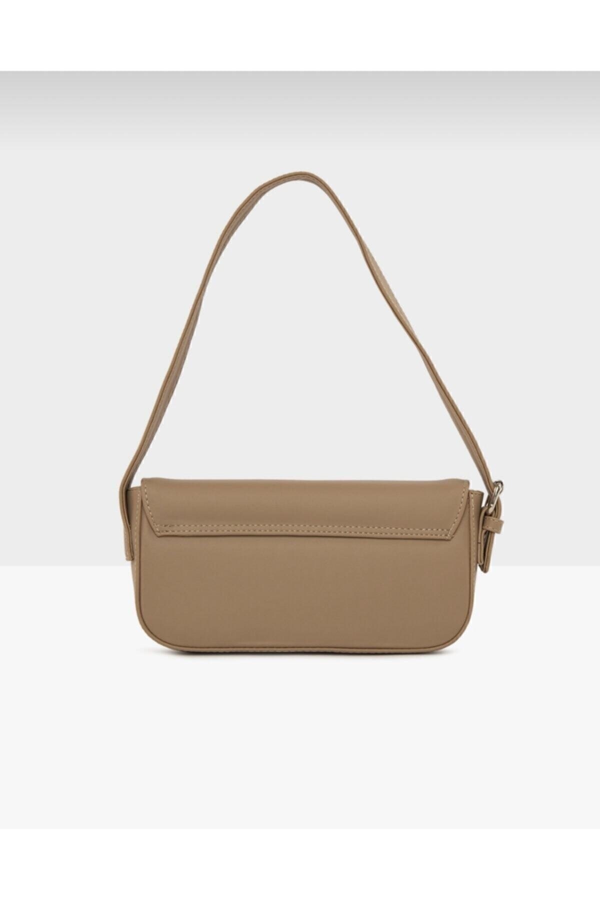 Women'S Mink Clamshell Baguette Bag